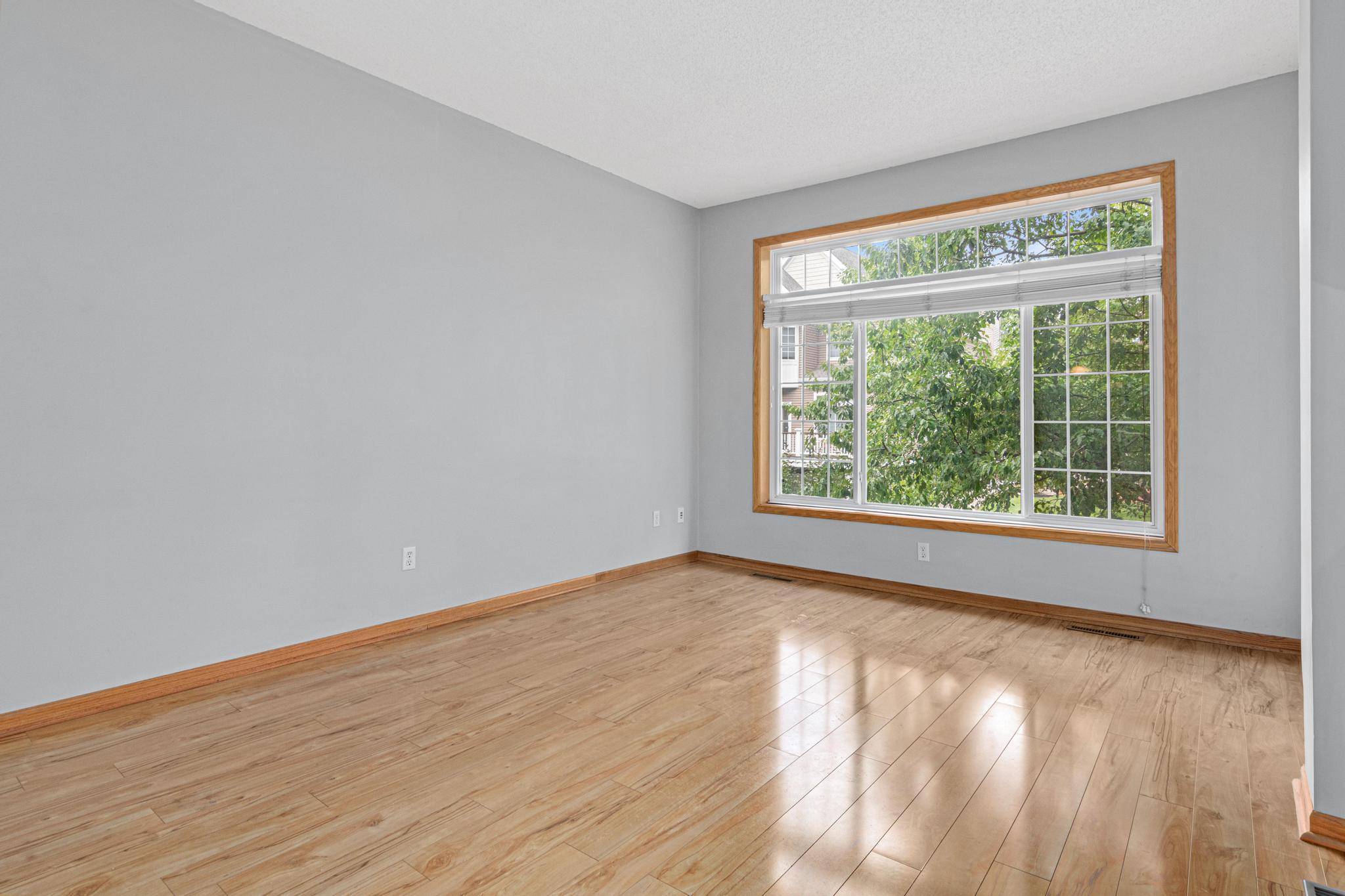 810 Trenton LN N, Plymouth, MN 55441