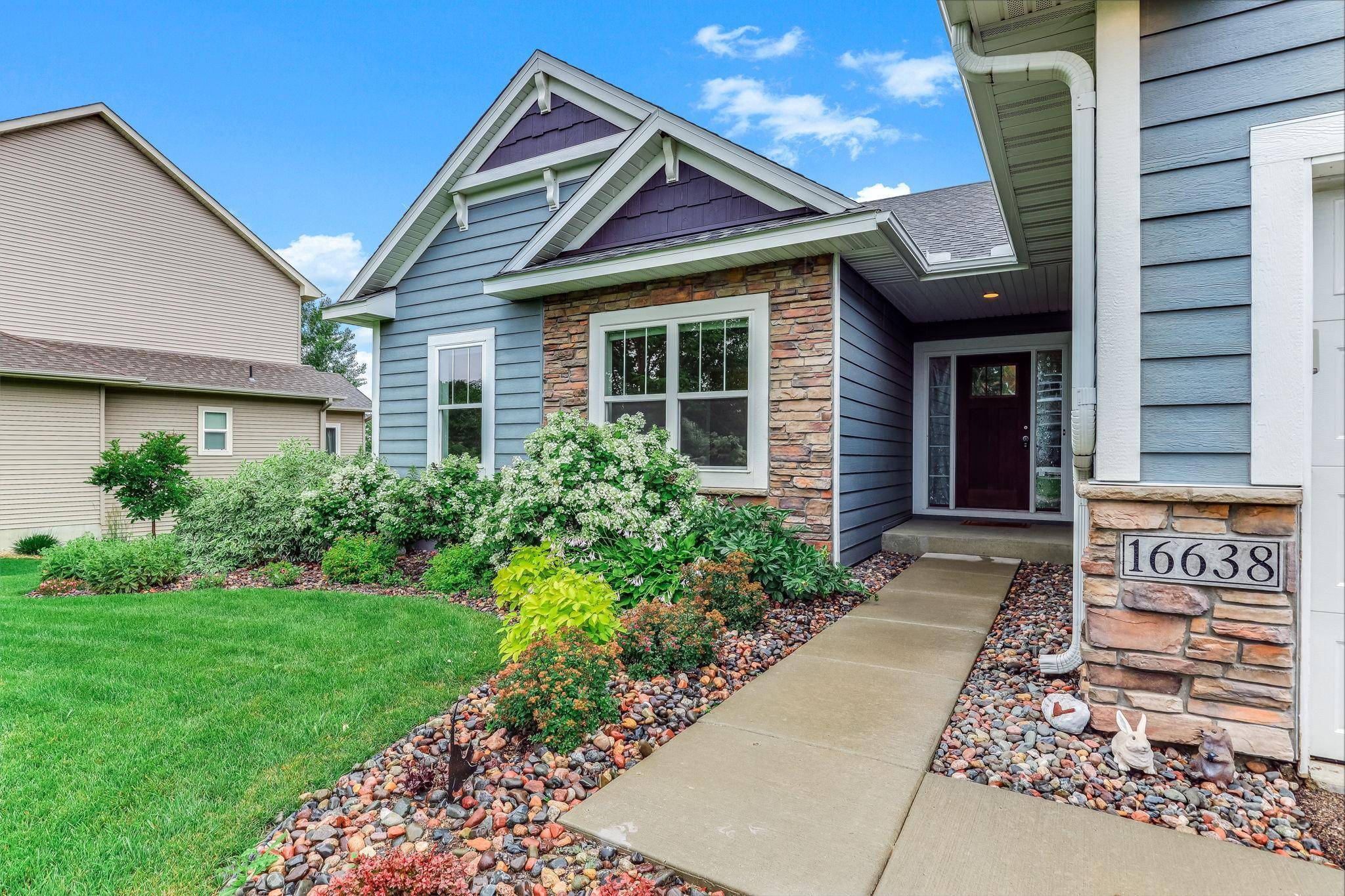 16638 Markley Lake DR SE, Prior Lake, MN 55372