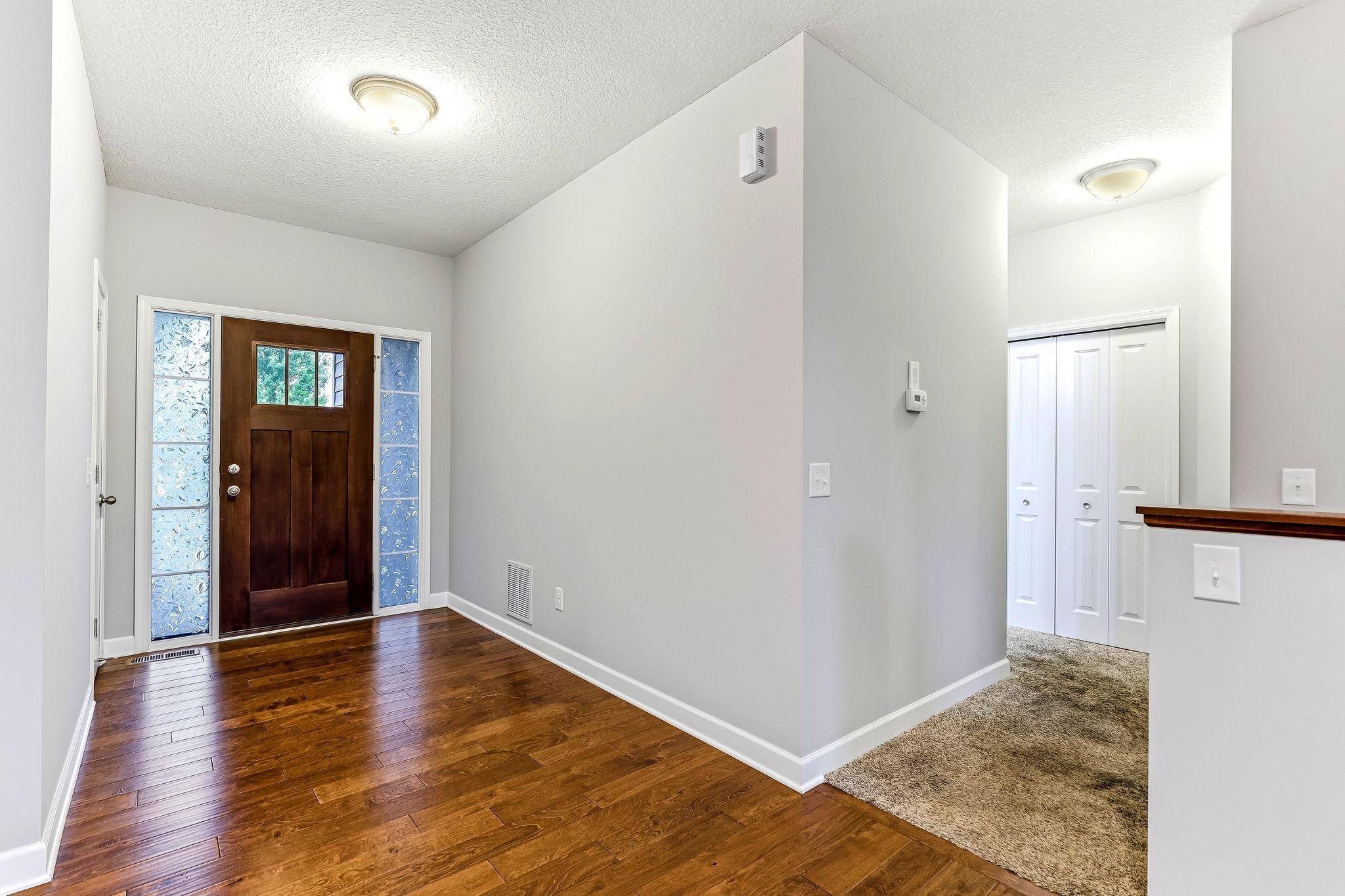 16638 Markley Lake DR SE, Prior Lake, MN 55372