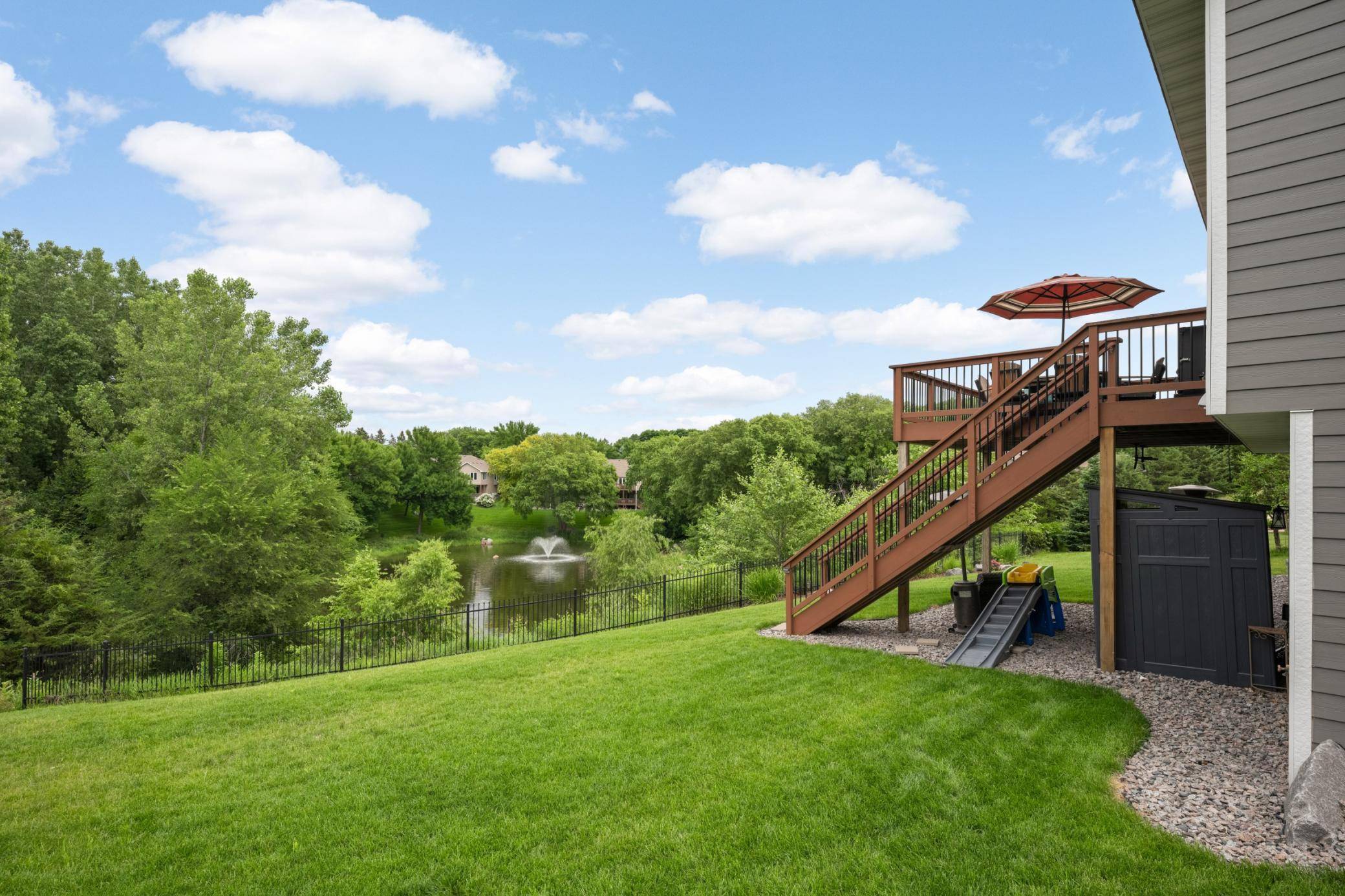 9971 Lawson LN, Eden Prairie, MN 55347