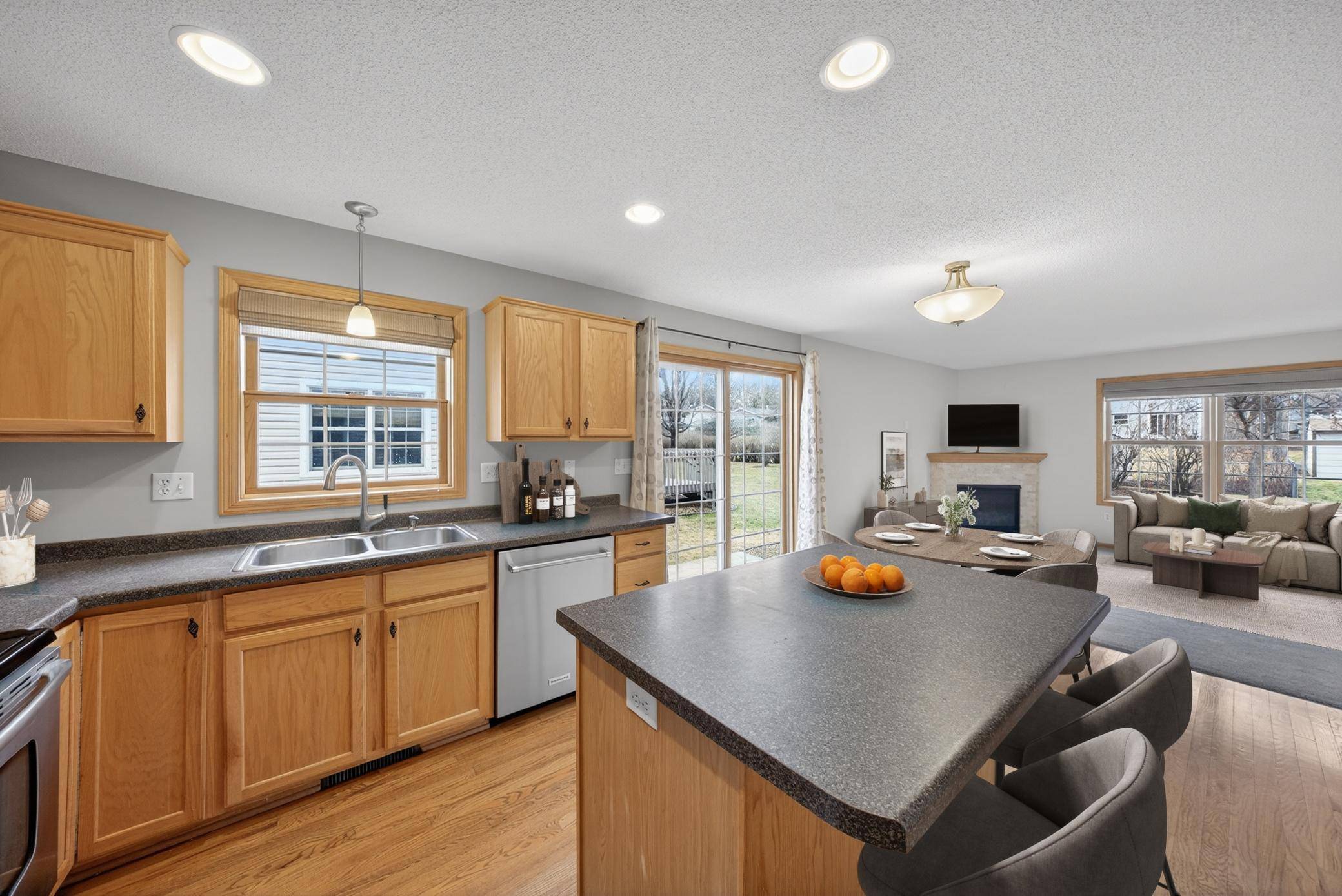 3069 Venice LN NW, Rochester, MN 55901