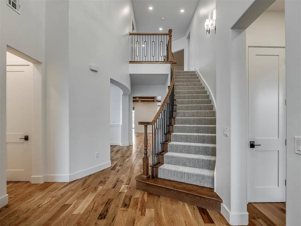2517 Ridge Estates DR, Yukon, OK 73099