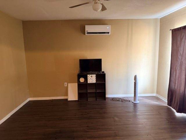 207 S Washington AVE, Elk City, OK 73644