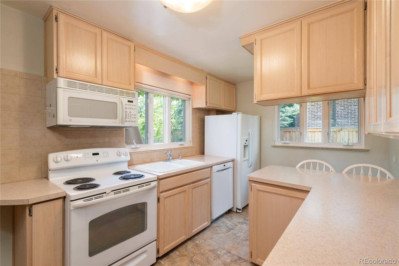 1116 S Saint Paul ST, Denver, CO 80210