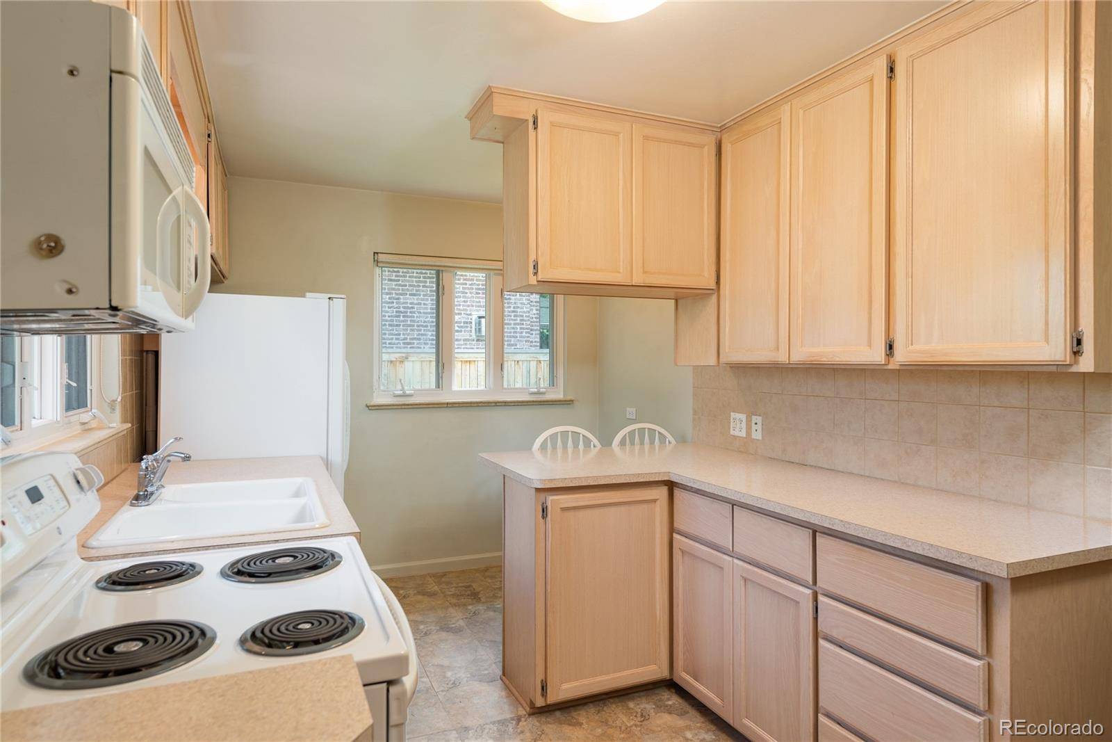 1116 S Saint Paul ST, Denver, CO 80210