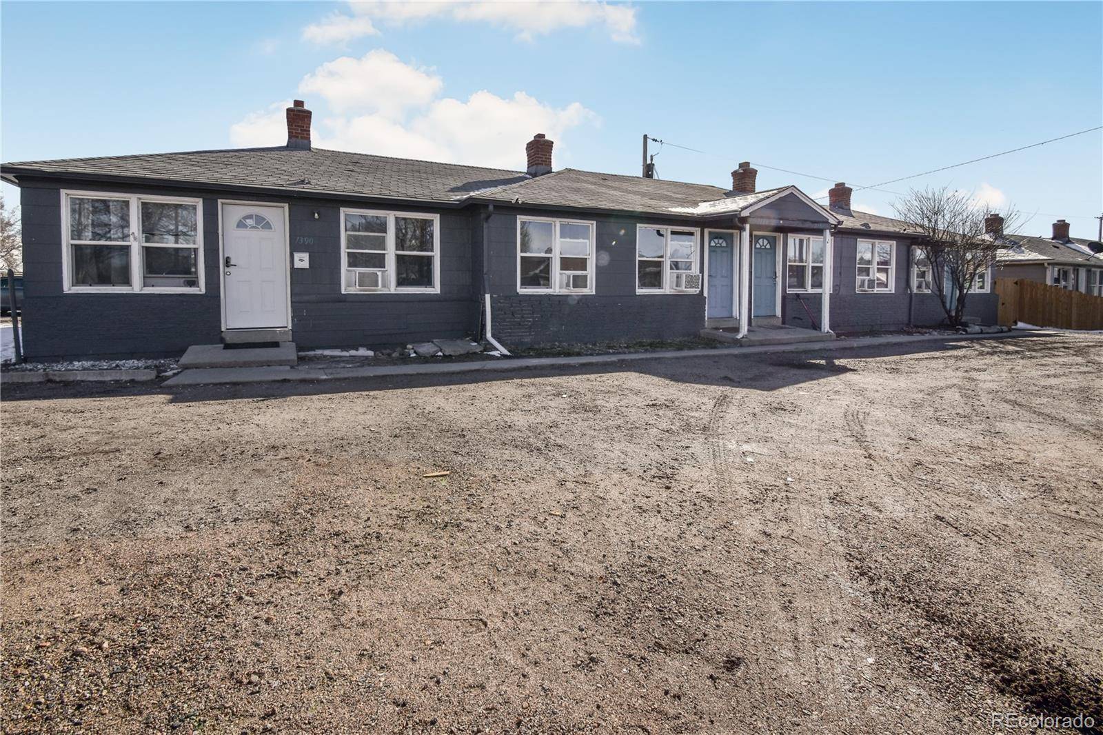 7384 Oneida DR, Commerce City, CO 80022