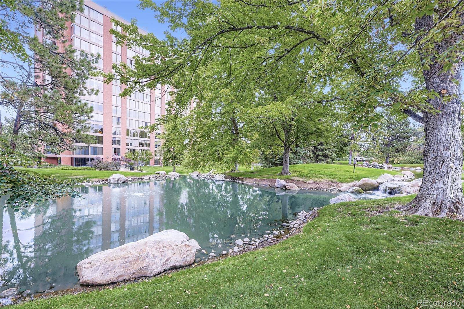 1900 E Girard PL #606, Englewood, CO 80113