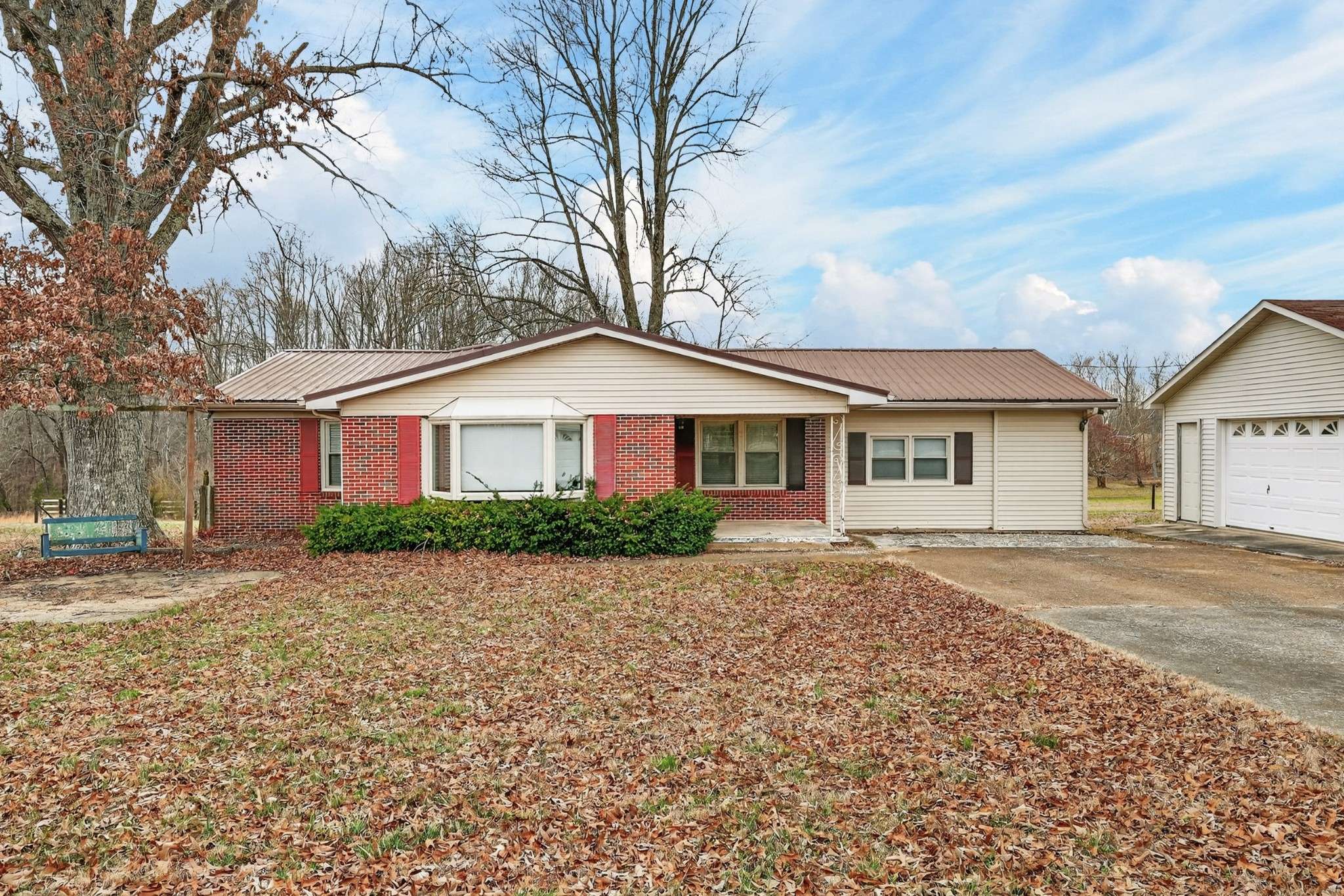 176 Old Quick Rd, Fayetteville, TN 37334