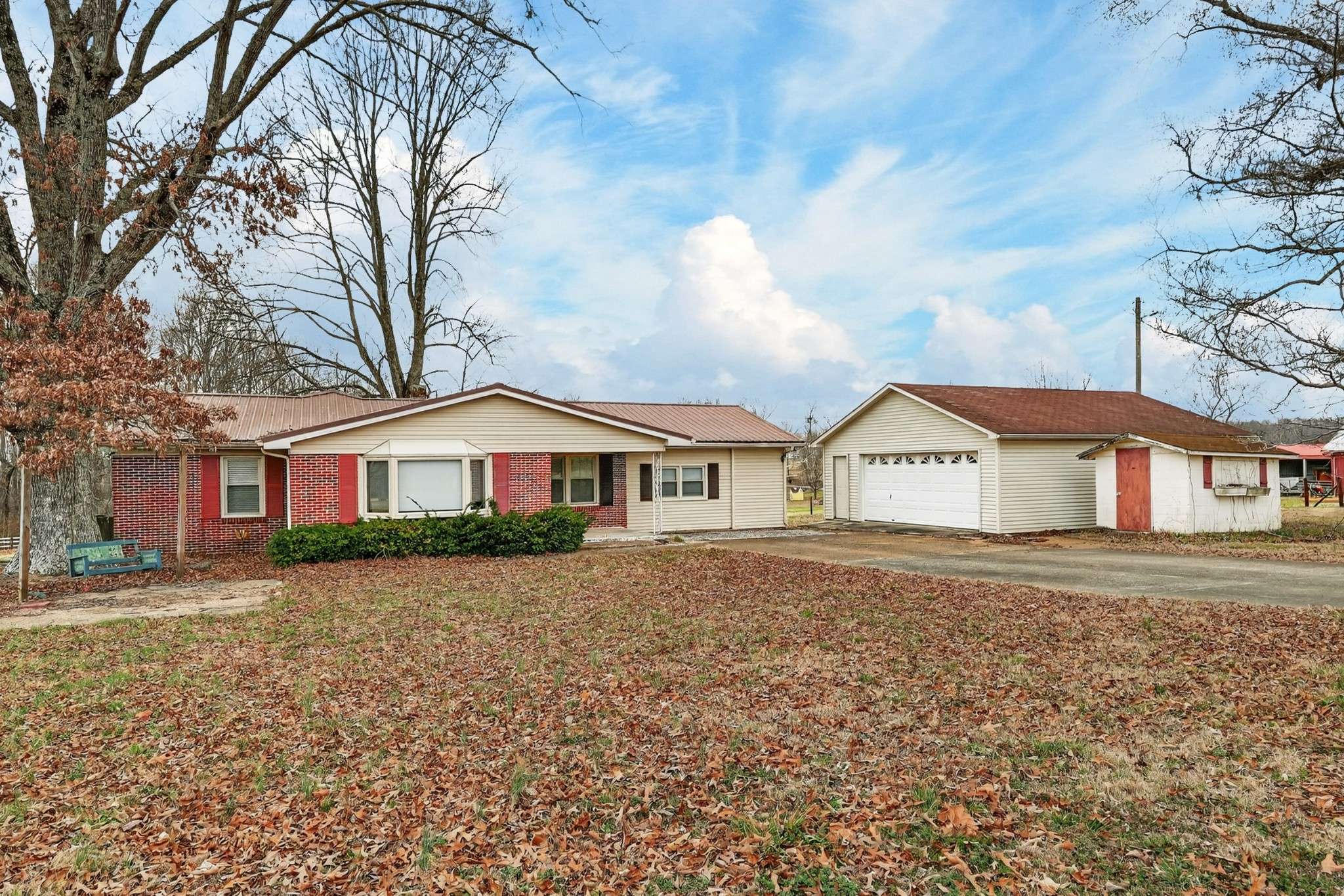 176 Old Quick Rd, Fayetteville, TN 37334