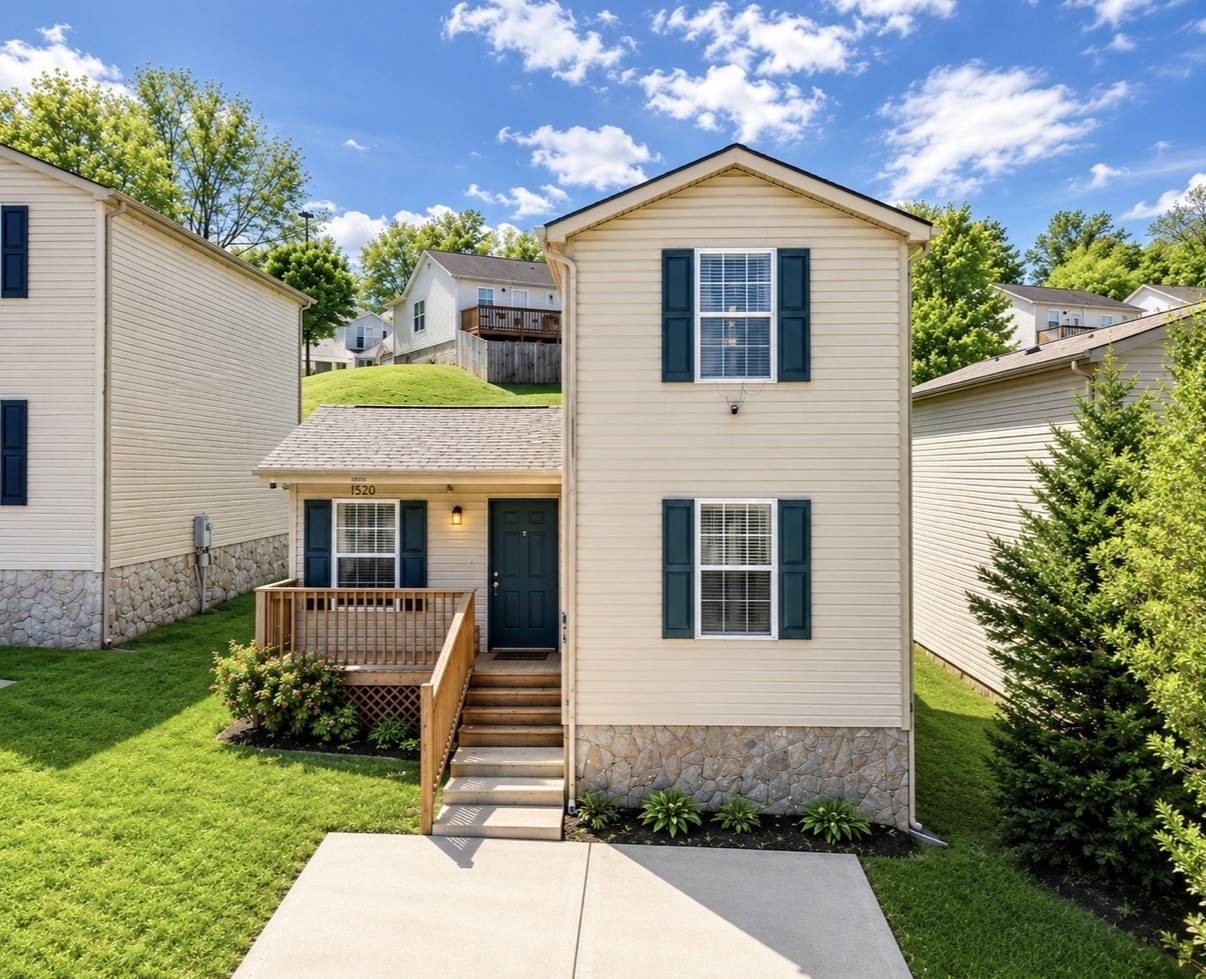206 Brittany Park Cir, Antioch, TN 37013
