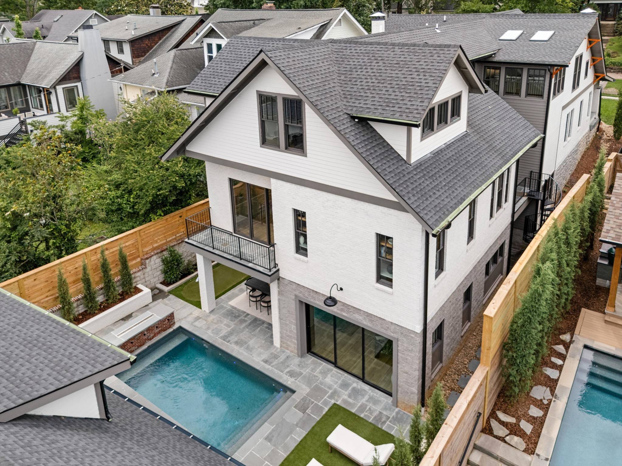2806 Oakland Ave, Nashville, TN 37212