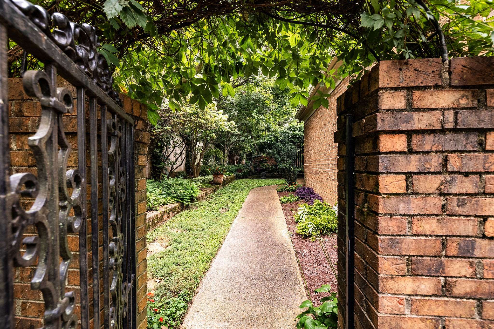 108 Ravenwood Ct, Franklin, TN 37064