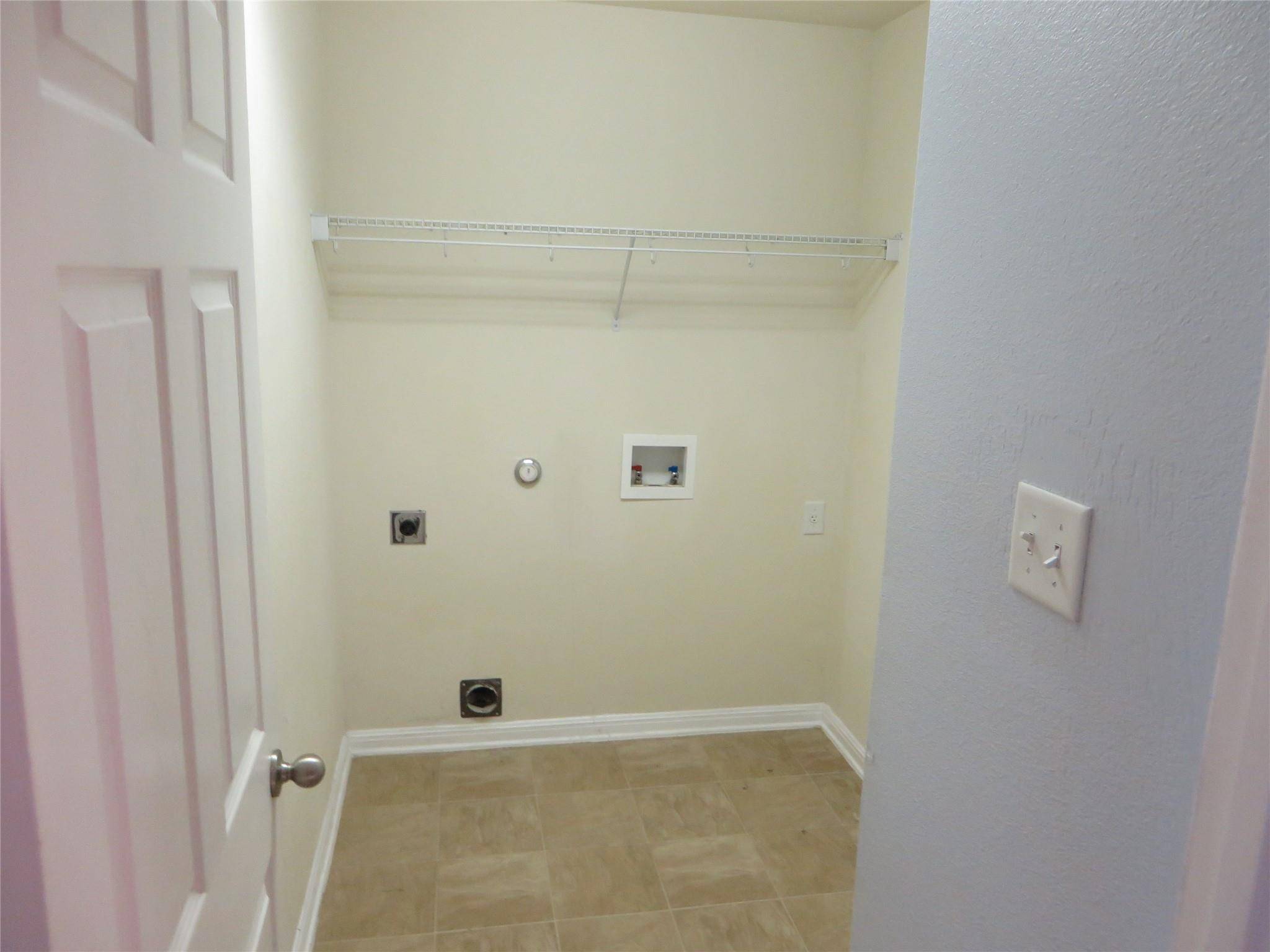 3633 Hawk View ST, Round Rock, TX 78665