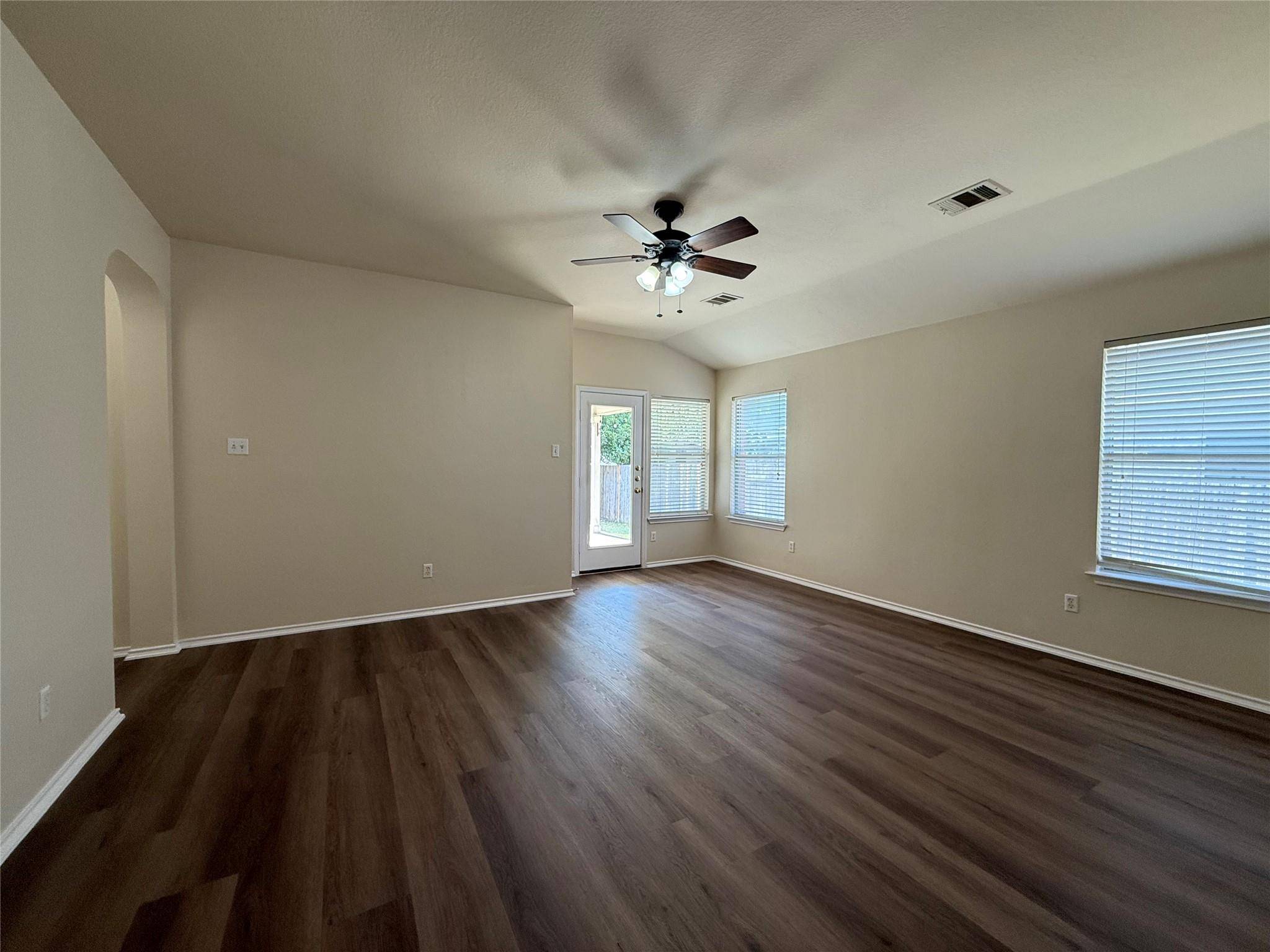 3403 Rod Carew DR, Round Rock, TX 78665
