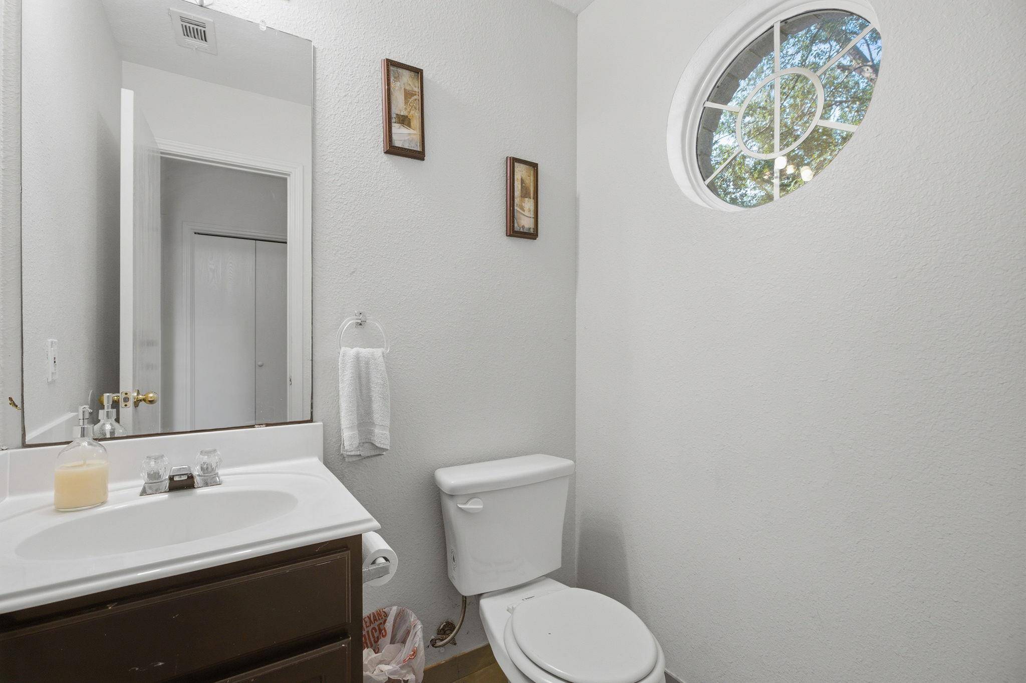 113 Songbird CT, Cedar Creek, TX 78612