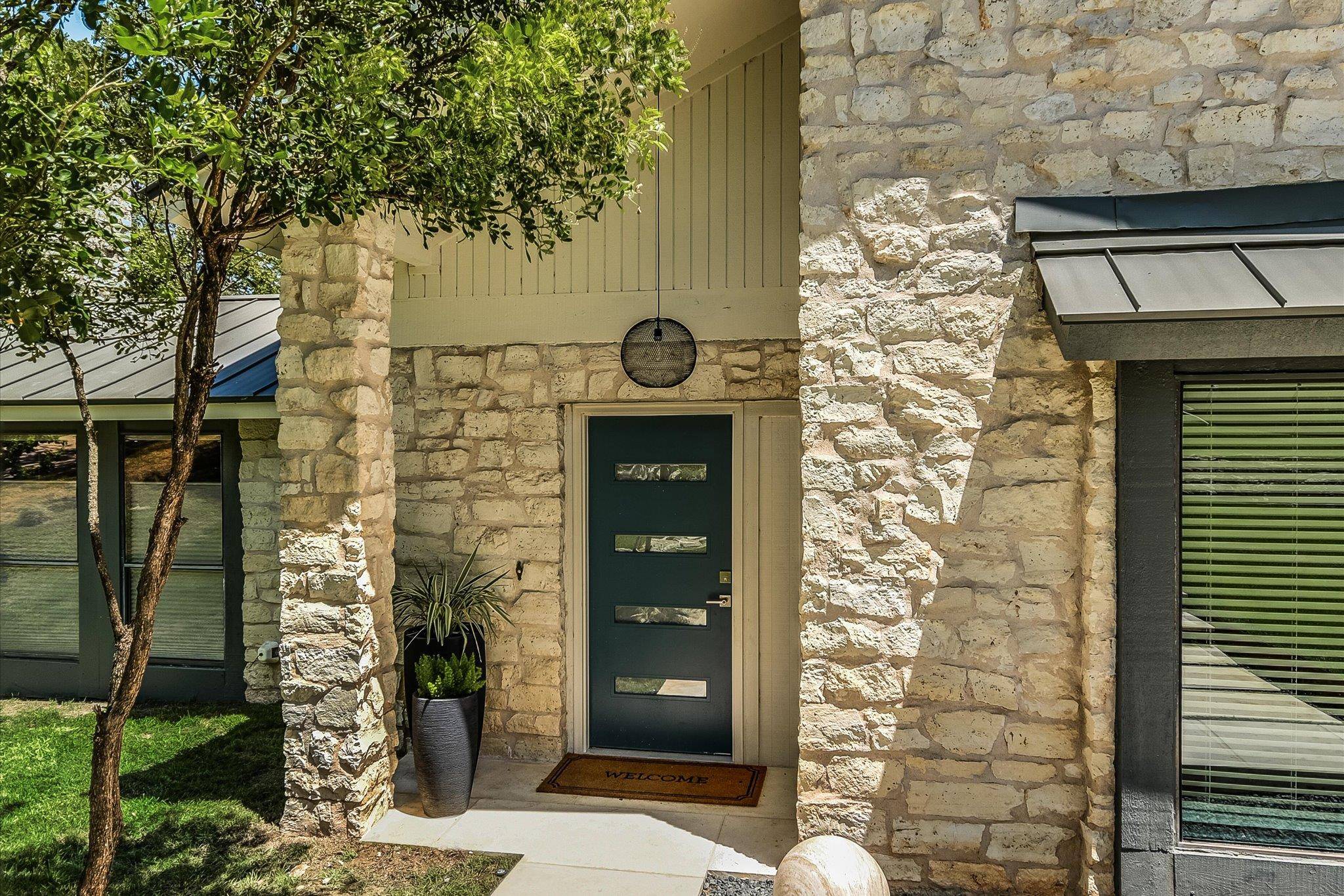 1923 Cypress PT W, Austin, TX 78746