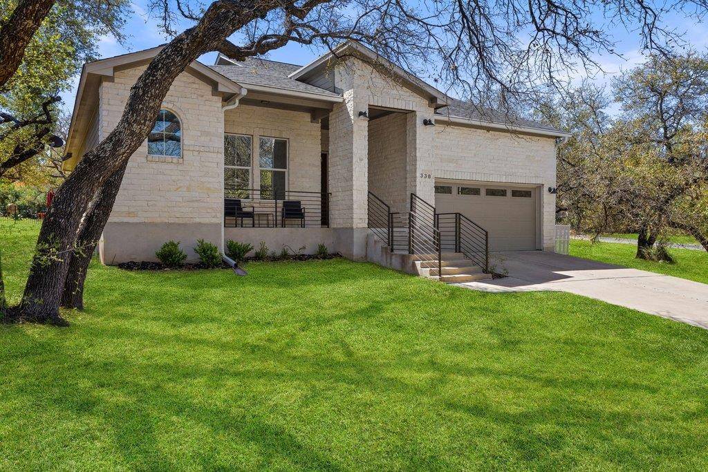 338 Coventry RD, Spicewood, TX 78669