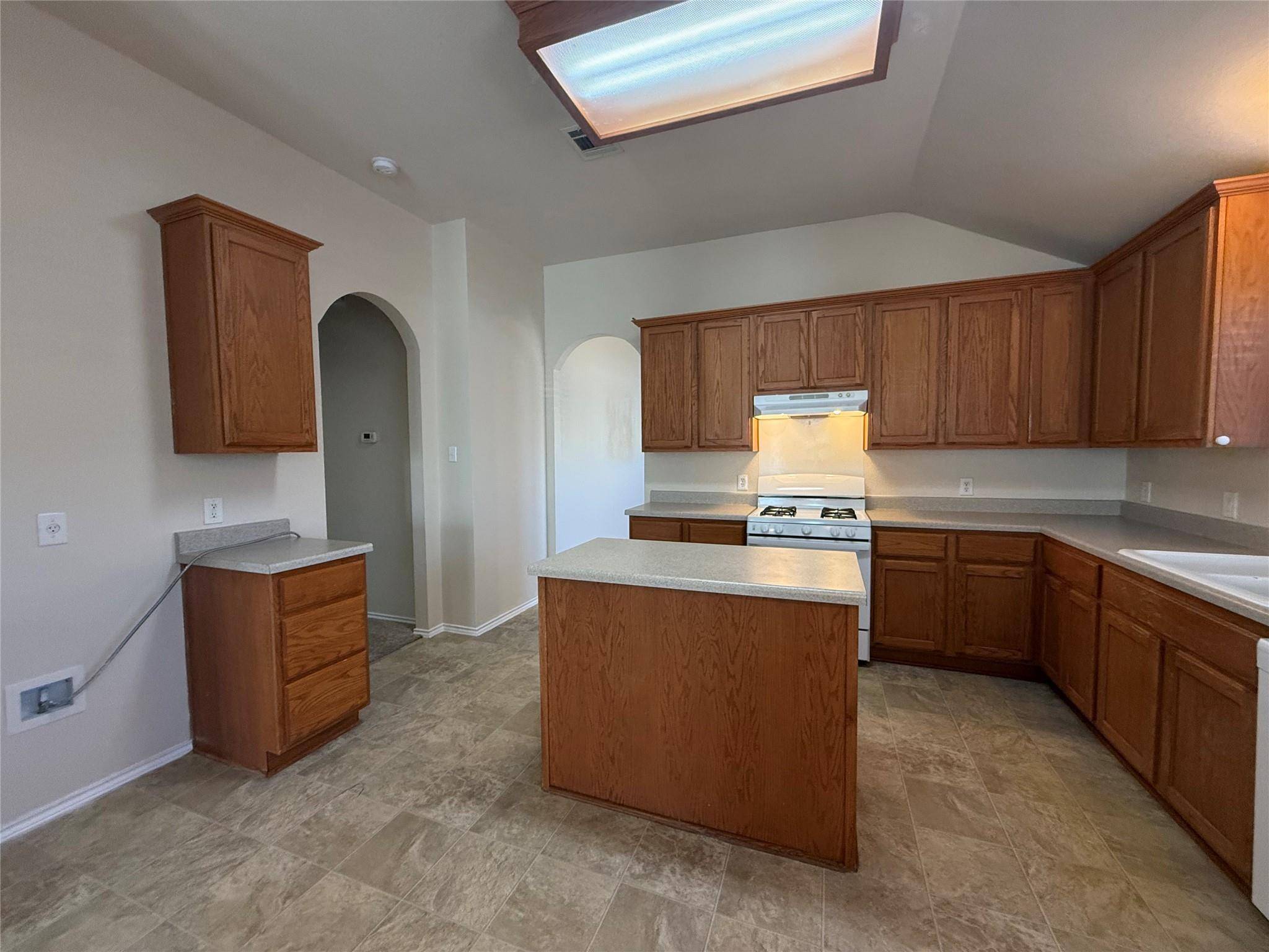 3401 Longhorn TRL, Round Rock, TX 78665