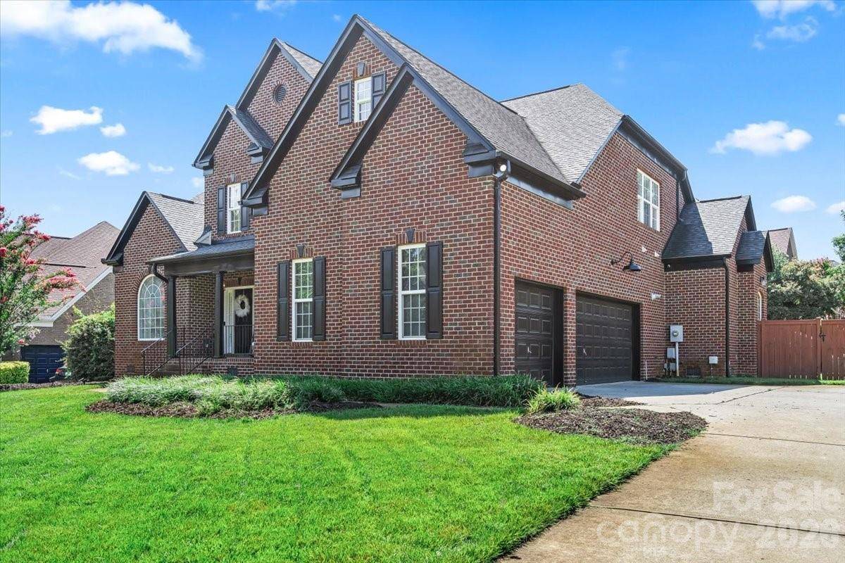 2519 Fallbrook PL NW, Concord, NC 28027