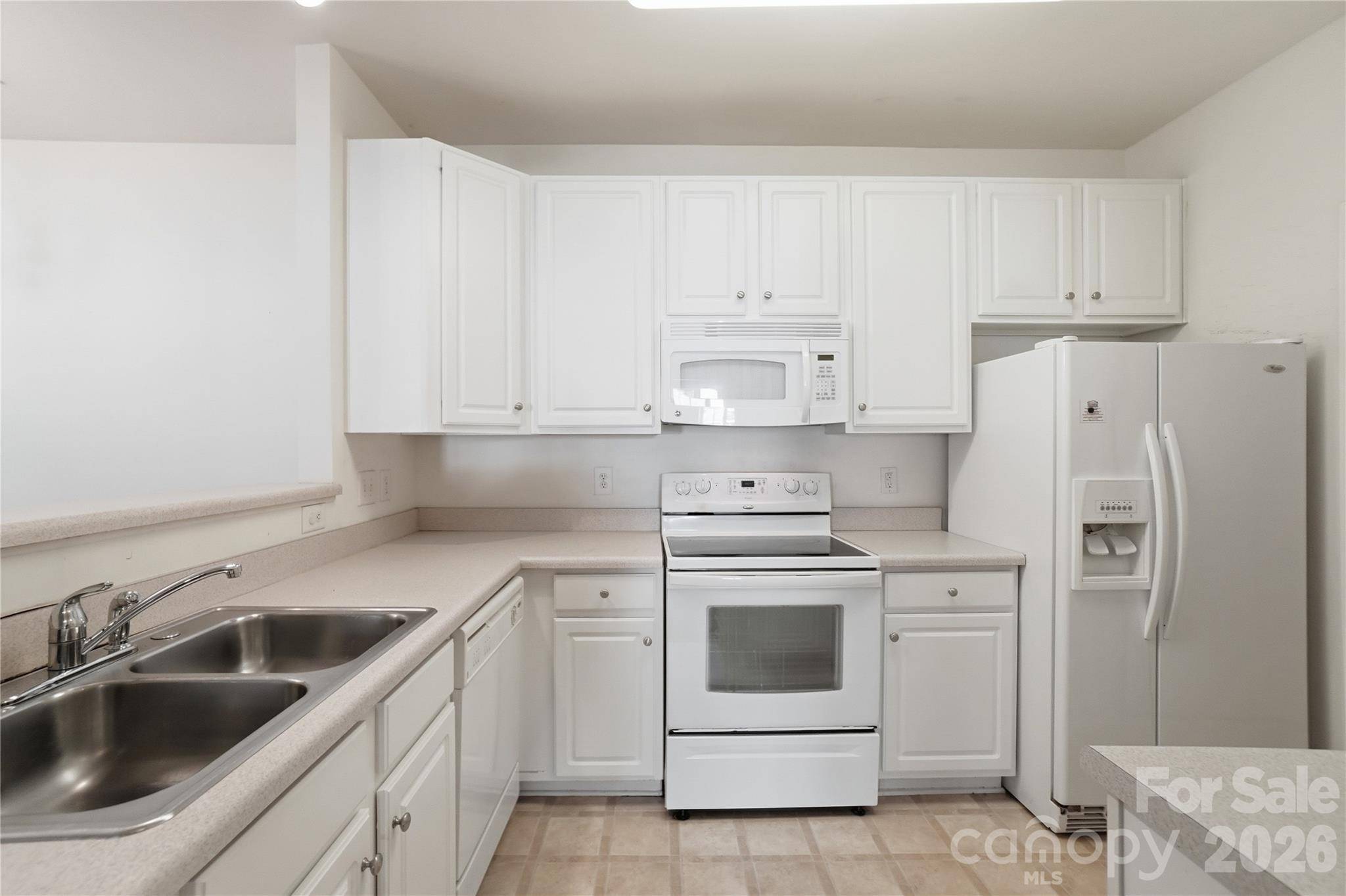 16742 Amberside RD E, Cornelius, NC 28031