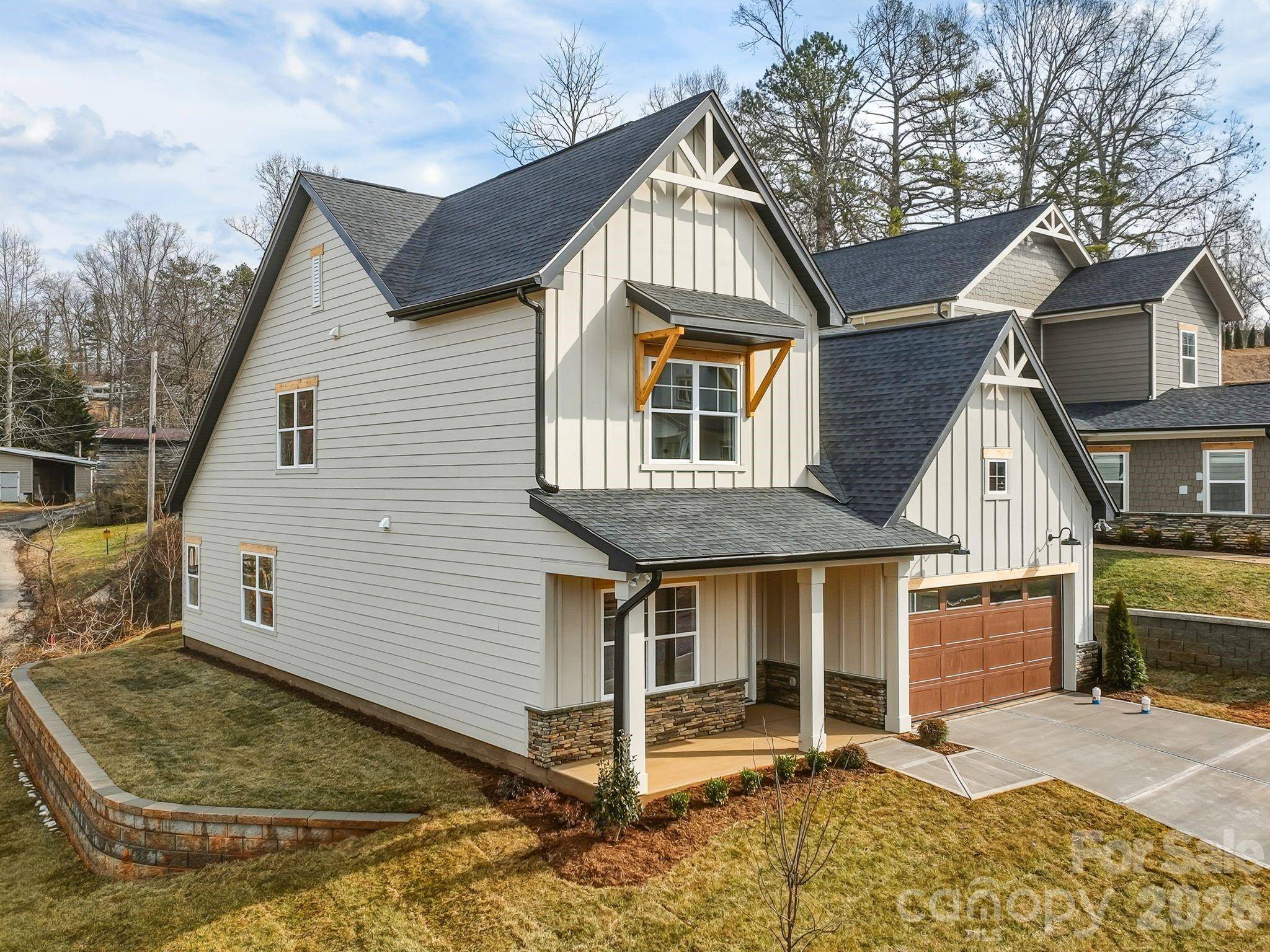 118 Chapel Crossing LN #10, Weaverville, NC 28787