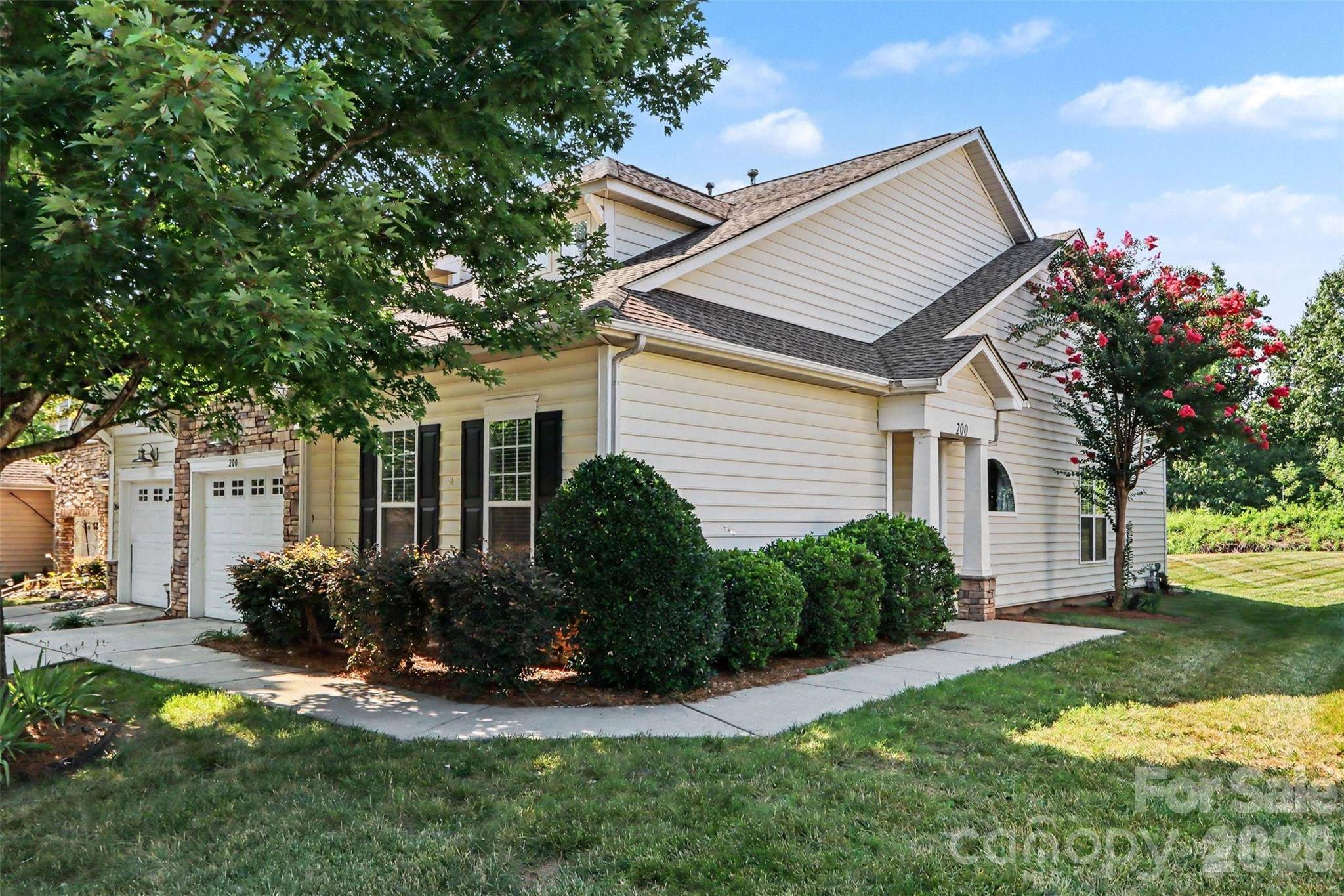 200 Park View DR, Belmont, NC 28012
