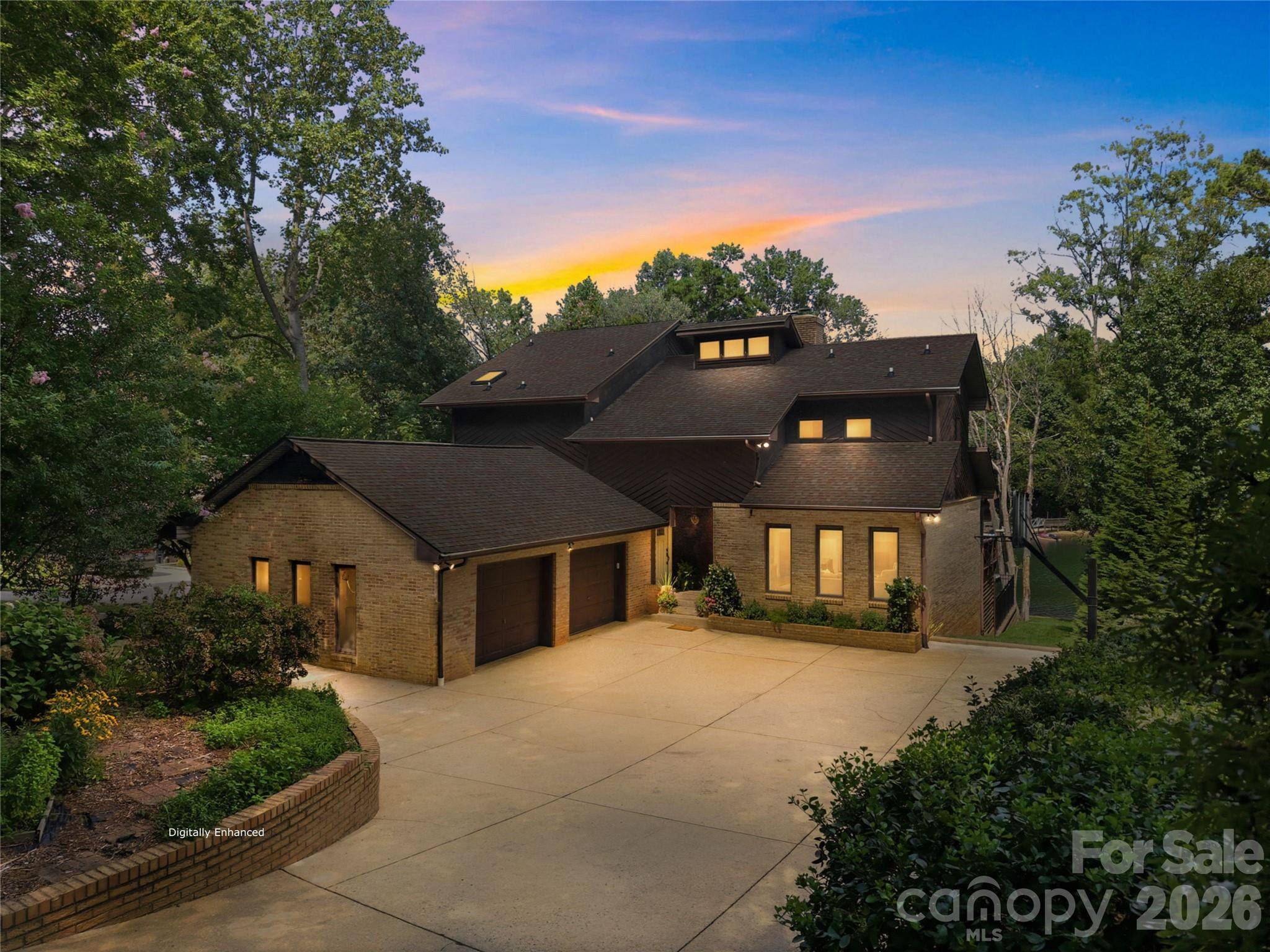 20334 Bethelwood LN, Cornelius, NC 28031