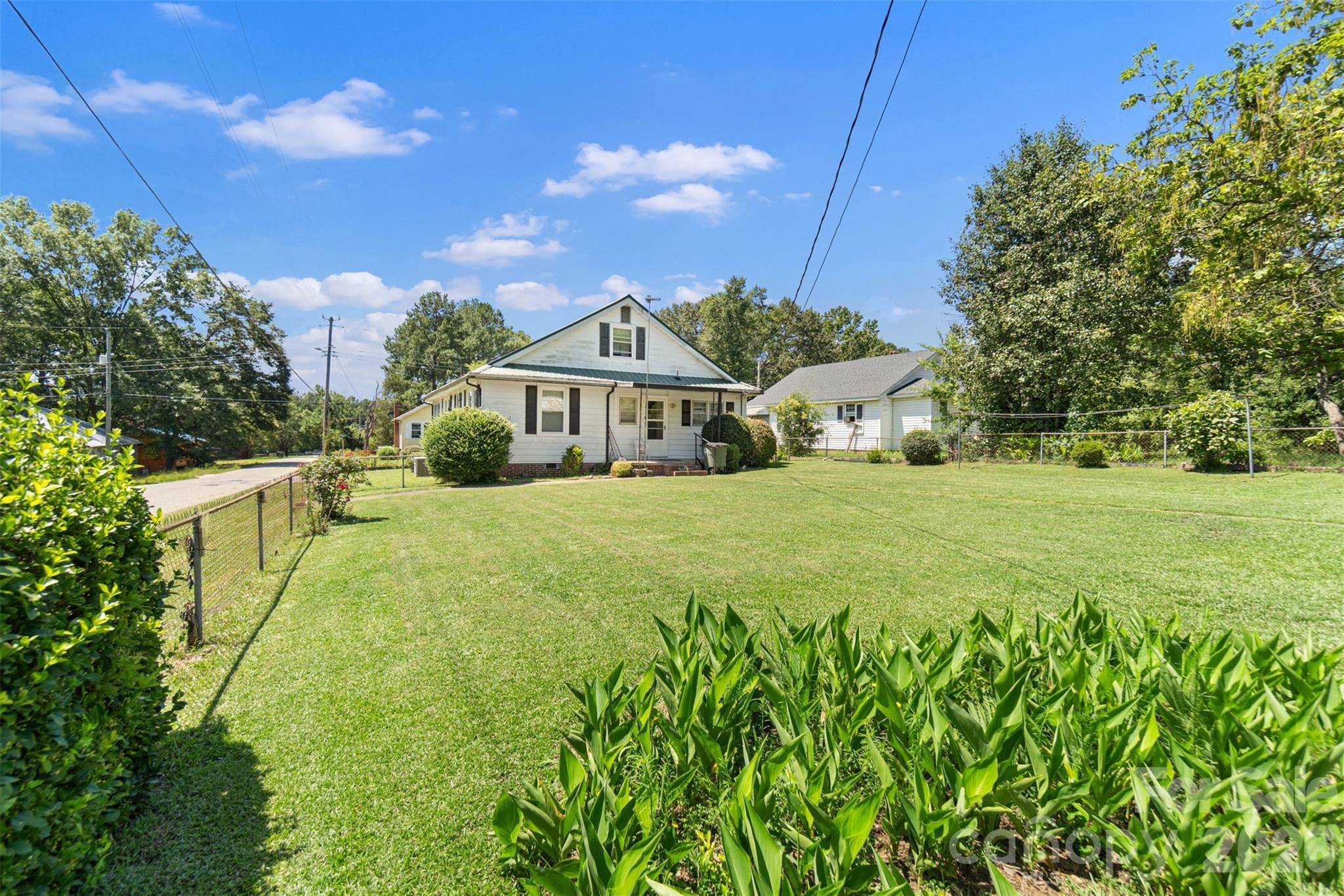 665 Cherry ST, Wadesboro, NC 28170