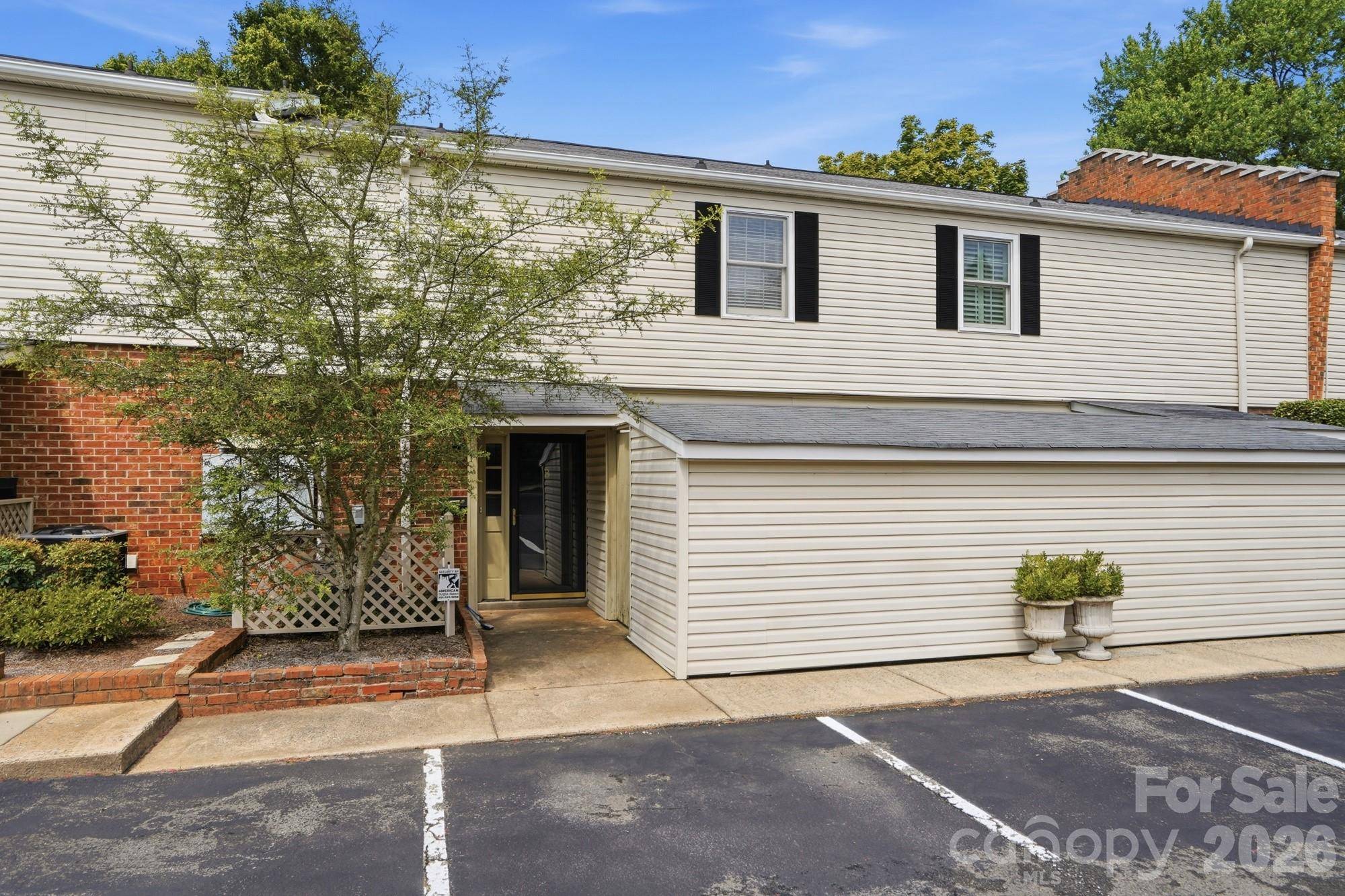5901 Quail Hollow RD #B, Charlotte, NC 28210