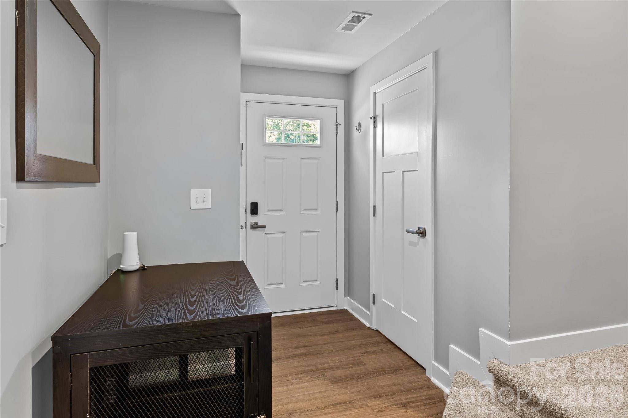 3037 Beeler LN, Charlotte, NC 28208