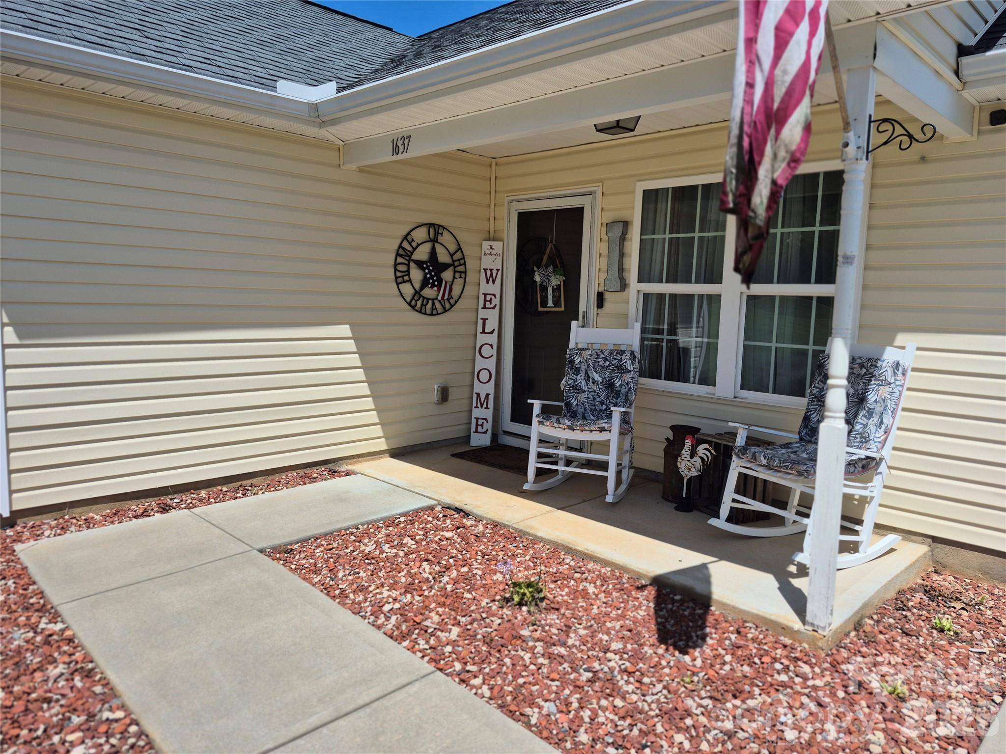 1637 Riverview RD, Lincolnton, NC 28092