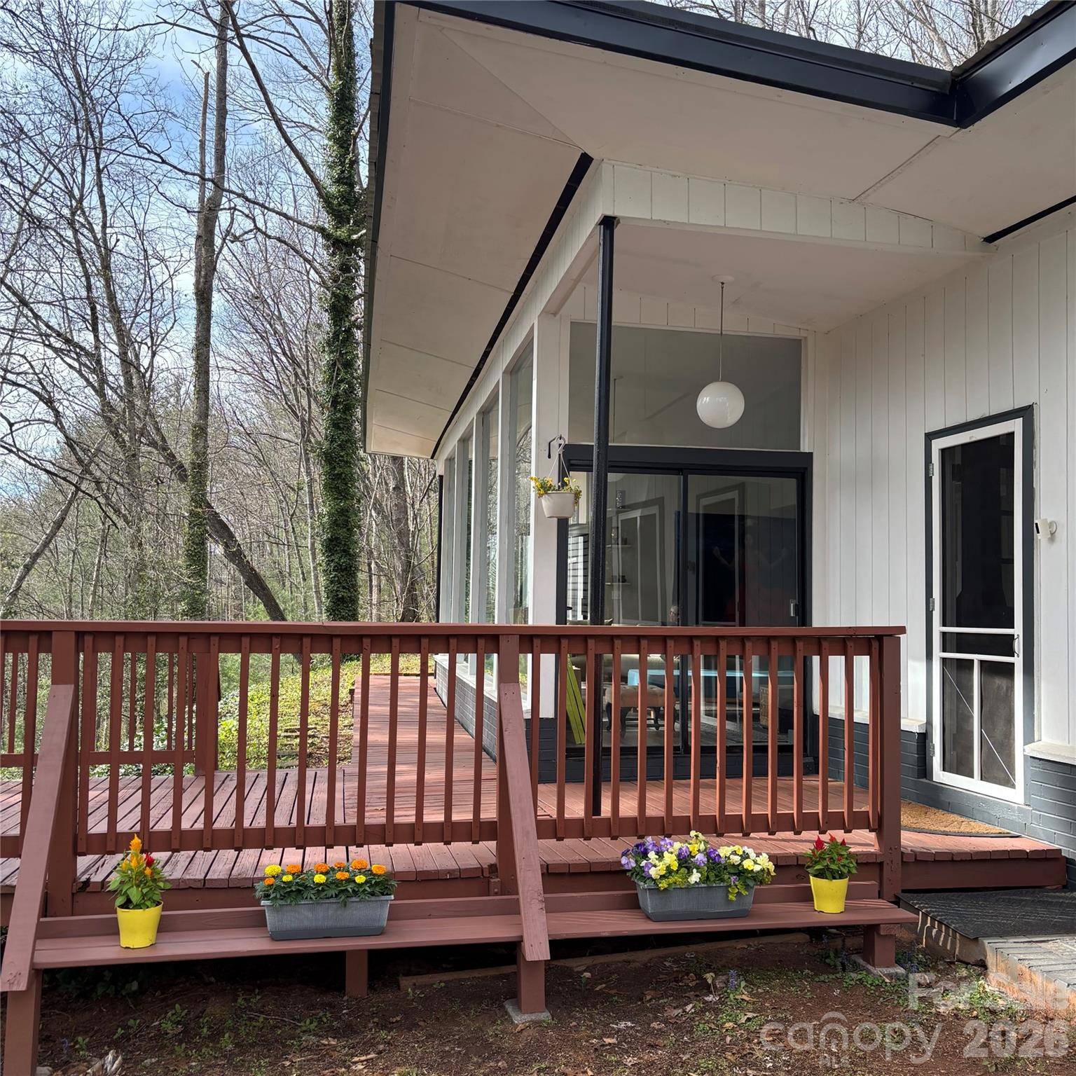 103 Riverwood DR, Sylva, NC 28779