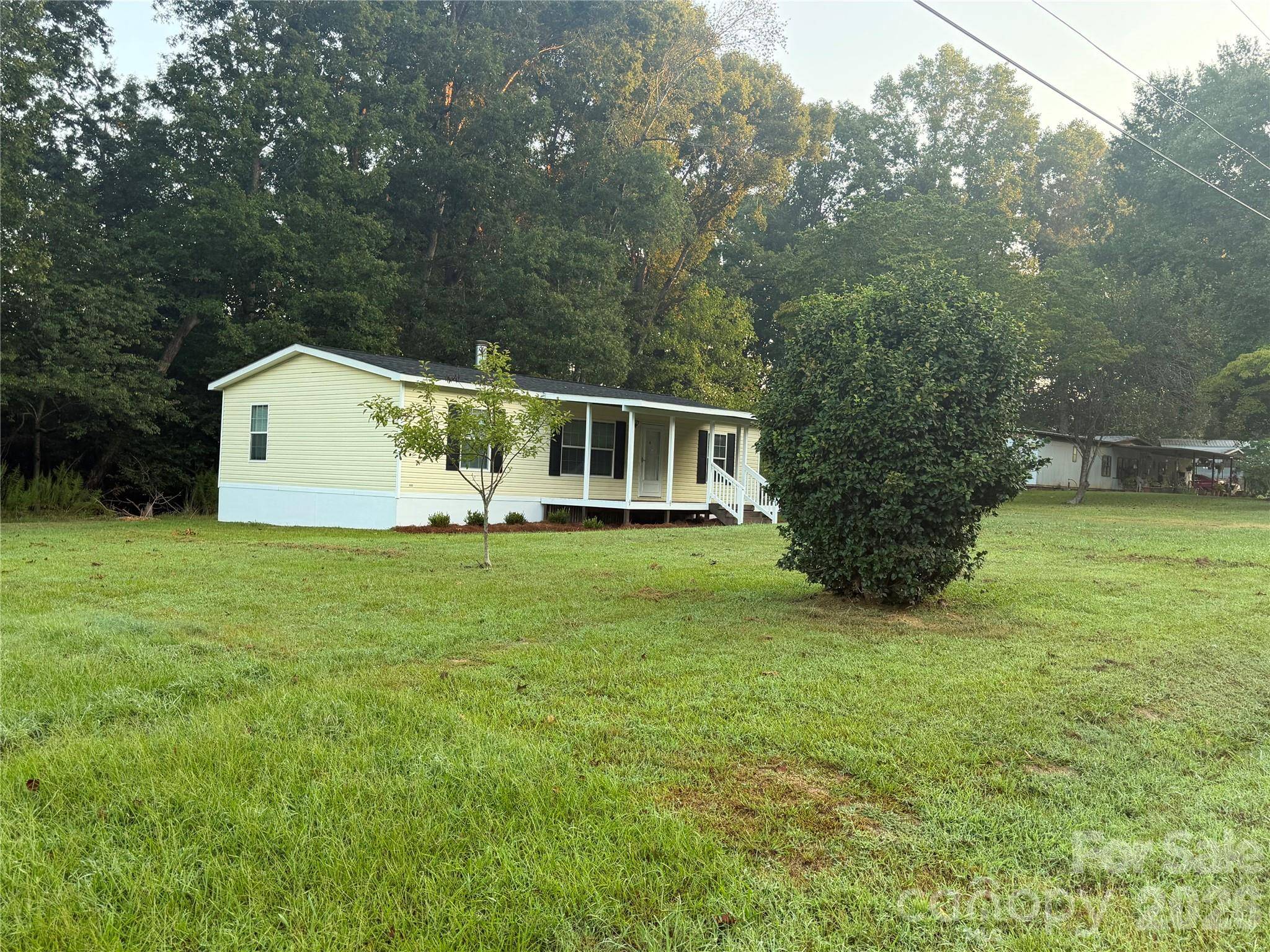 114 Carroll DR, Cherryville, NC 28021