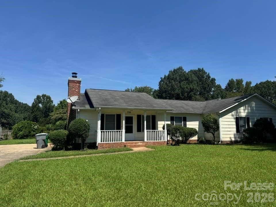 7718 Linda Lake DR, Charlotte, NC 28215