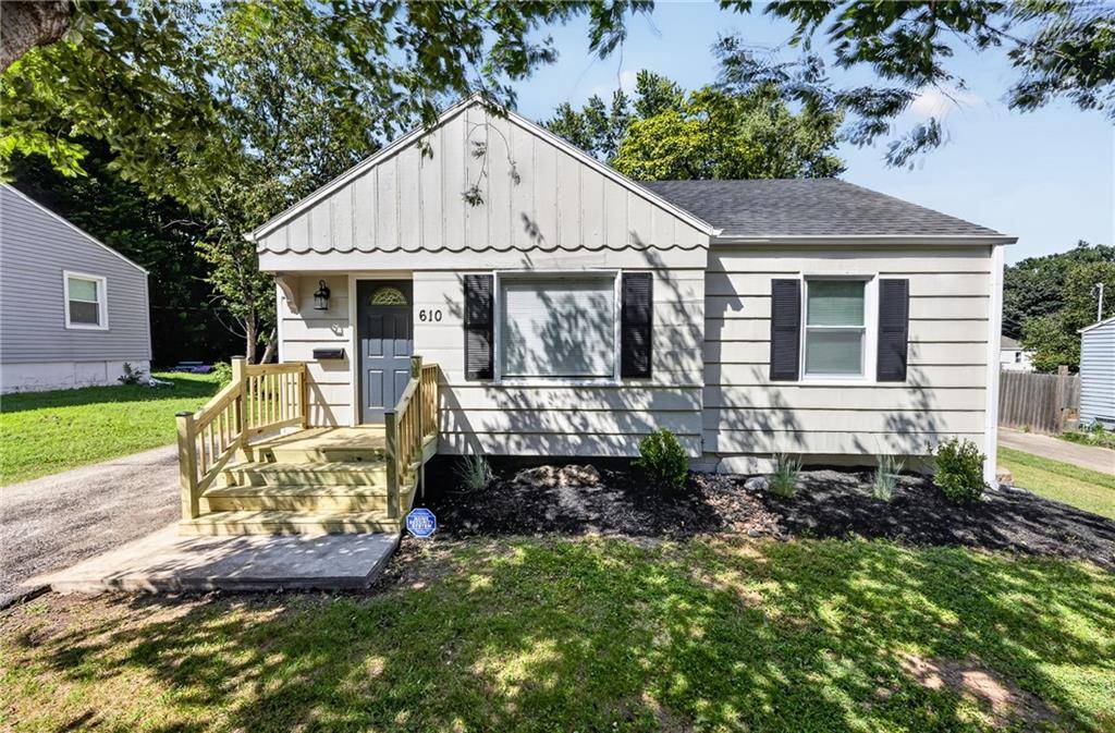 610 W 88th TER, Kansas City, MO 64114