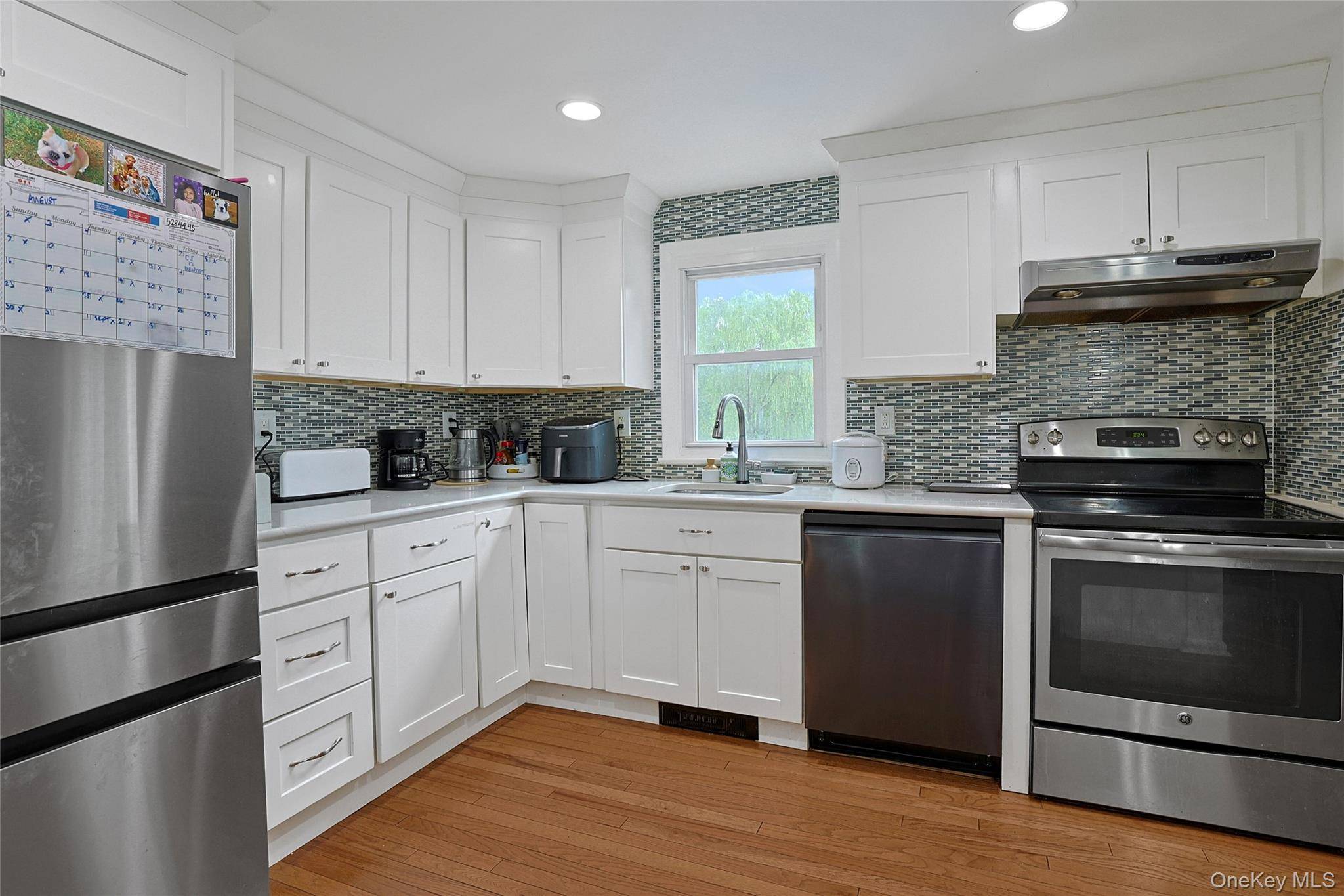 3320 Chelsey ST, Mohegan Lake, NY 10547