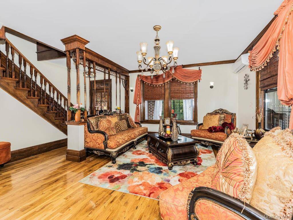 199 W 179th ST, Bronx, NY 10453
