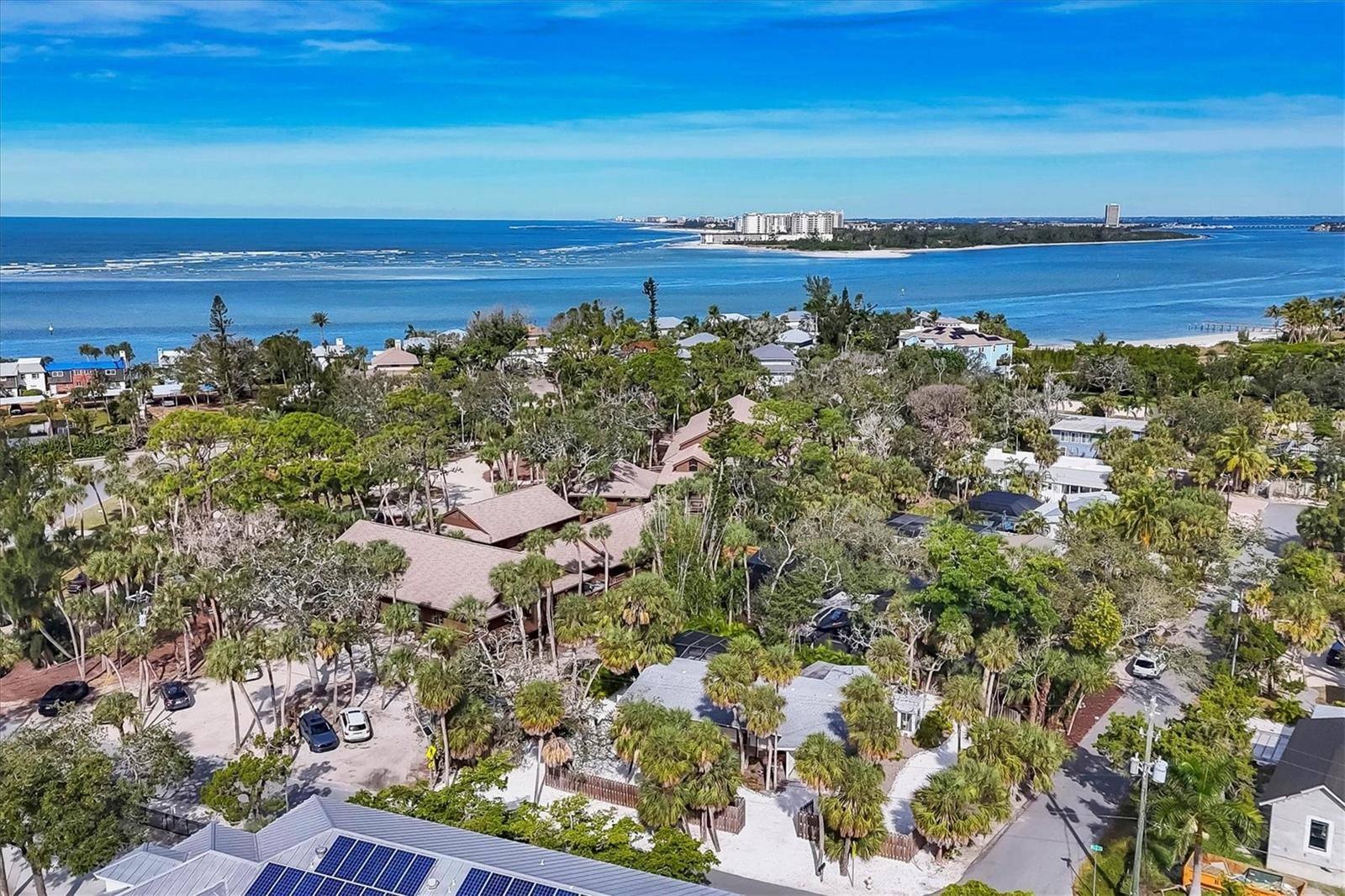 445 REID ST, Sarasota, FL 34242