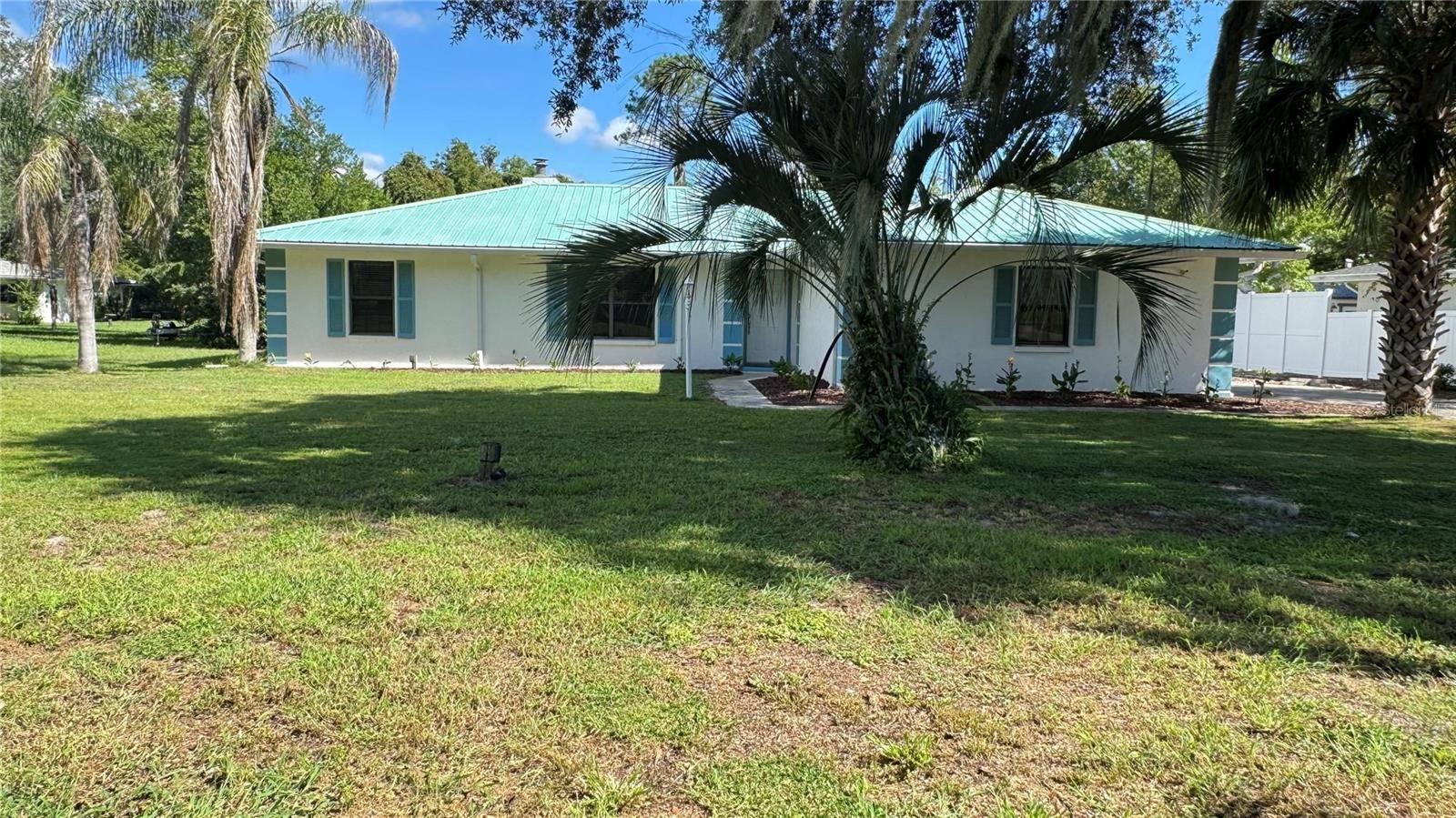 5329 EAGLES NEST RD, Fruitland Park, FL 34731