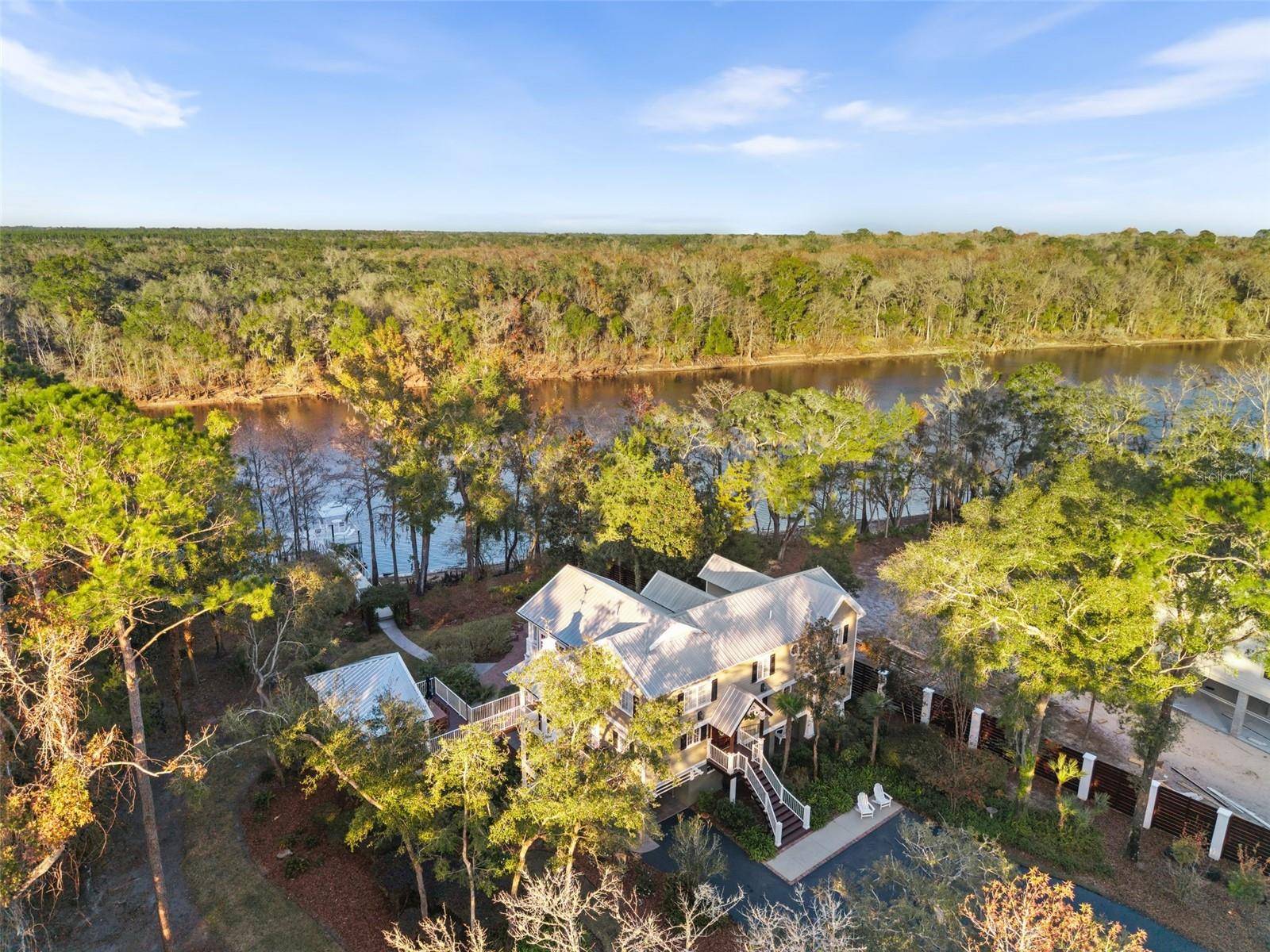 174 NE 972ND ST, Branford, FL 32008