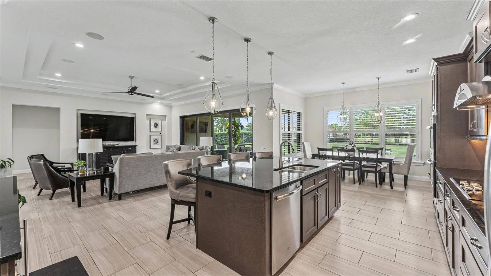534 BLUE FLAG DR, Auburndale, FL 33823