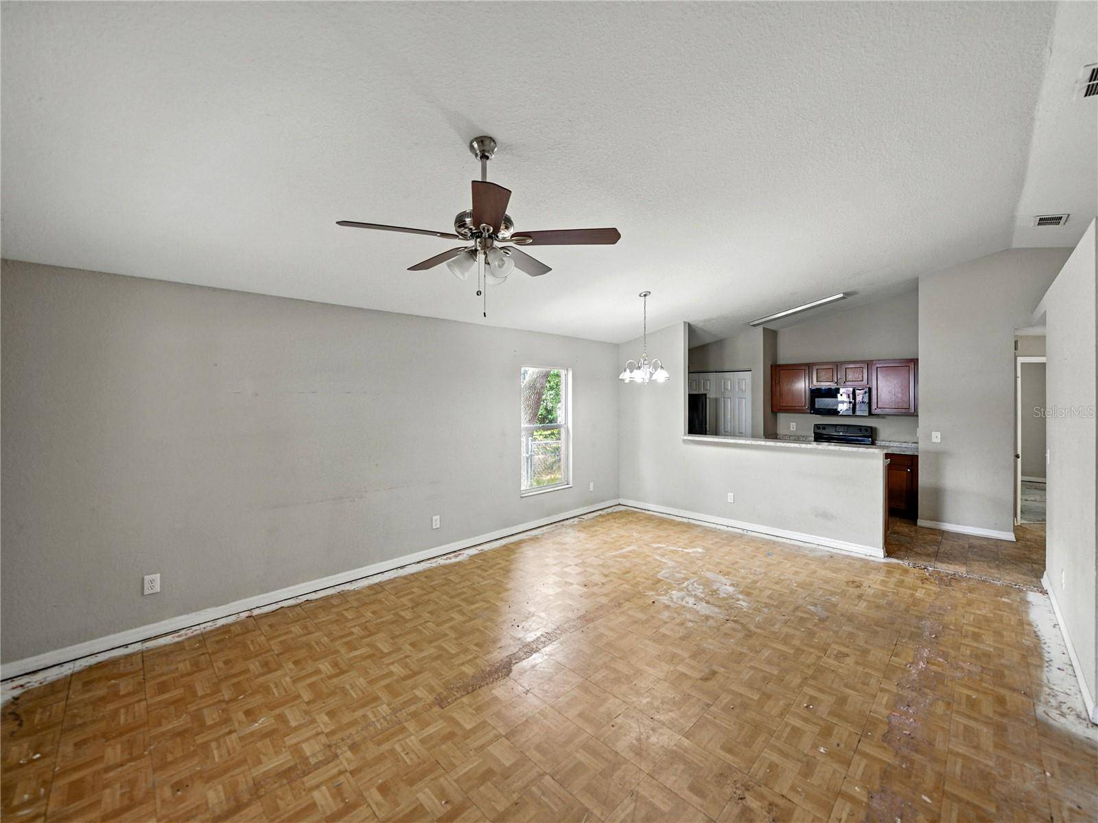 829 N LAKE AVE, Lakeland, FL 33801