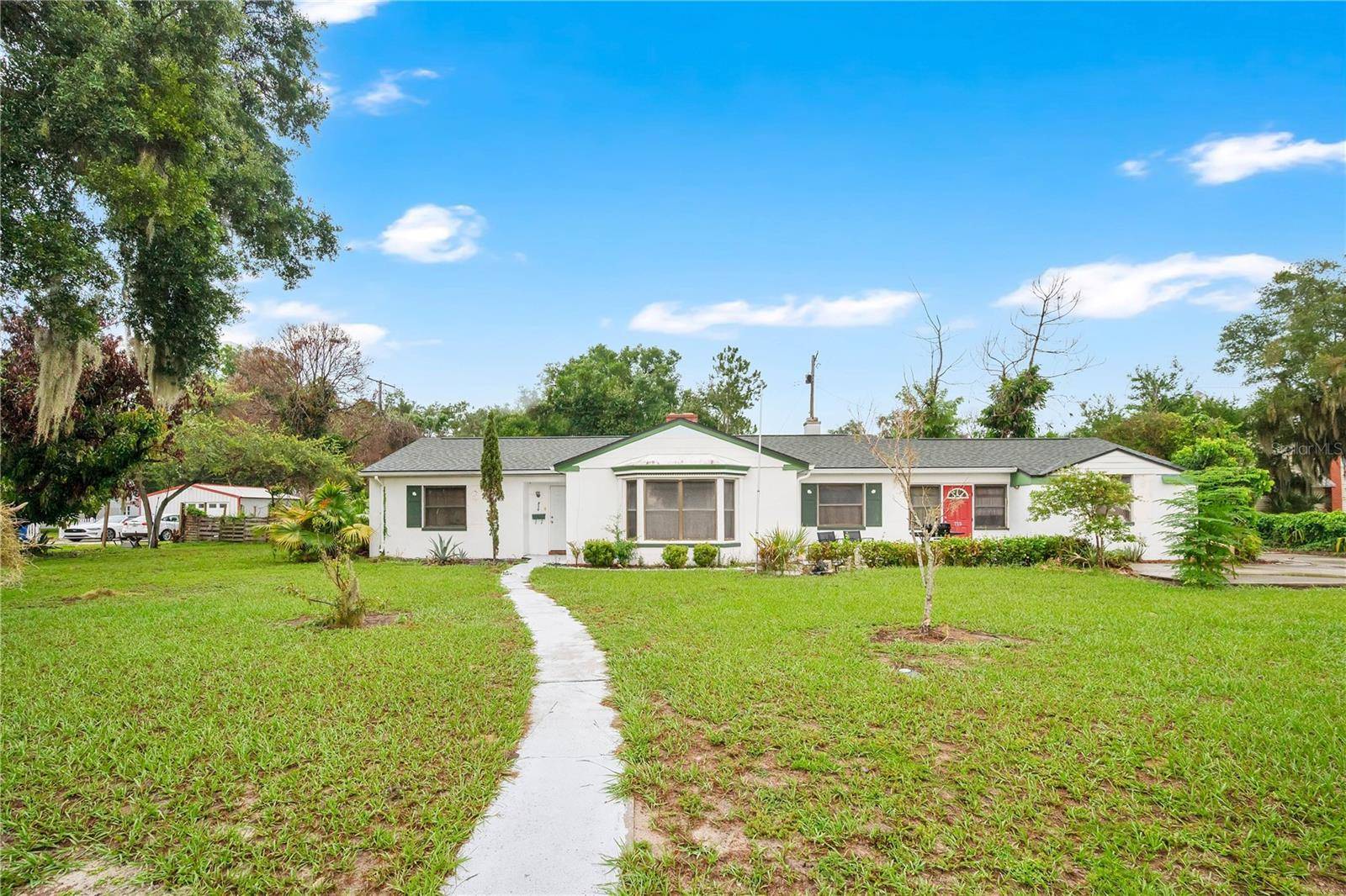 715 AVENUE B SW, Winter Haven, FL 33880