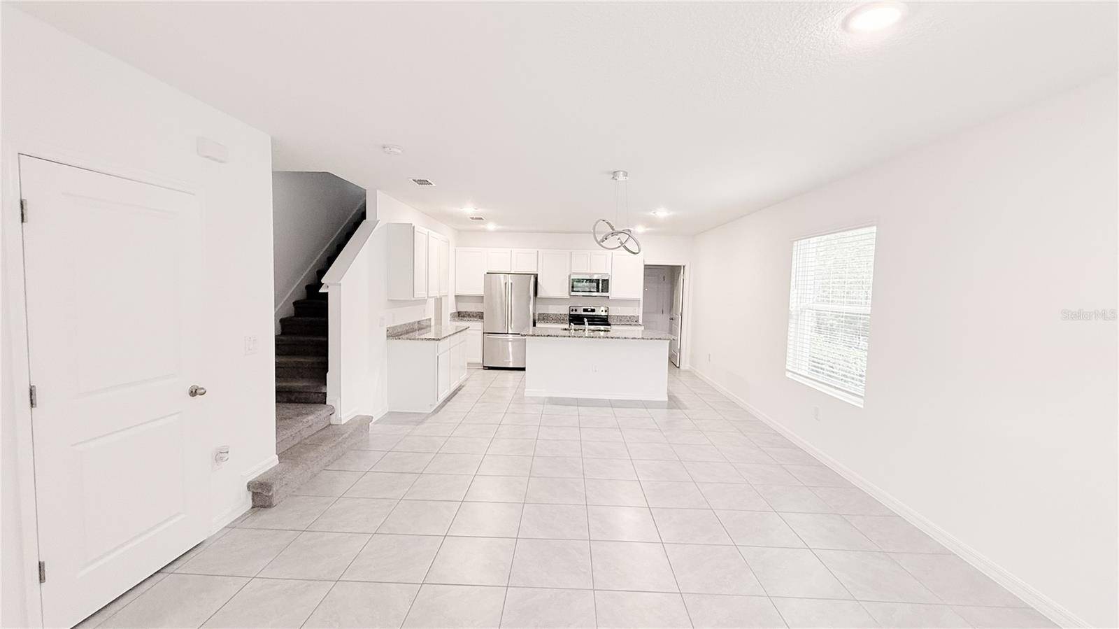 701 COSTA LN, Debary, FL 32713