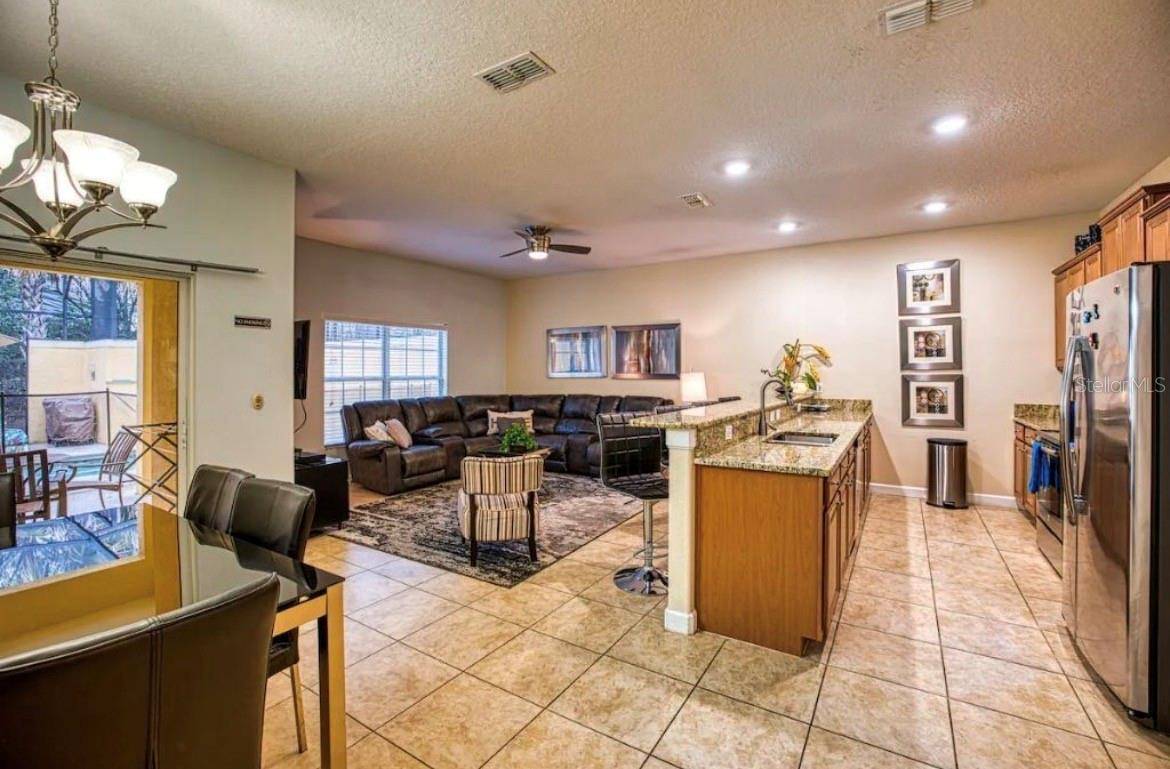 2935 BANANA PALM DR, Kissimmee, FL 34747