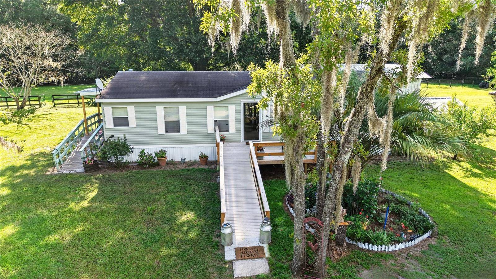 6051 SE 148TH TER, Morriston, FL 32668