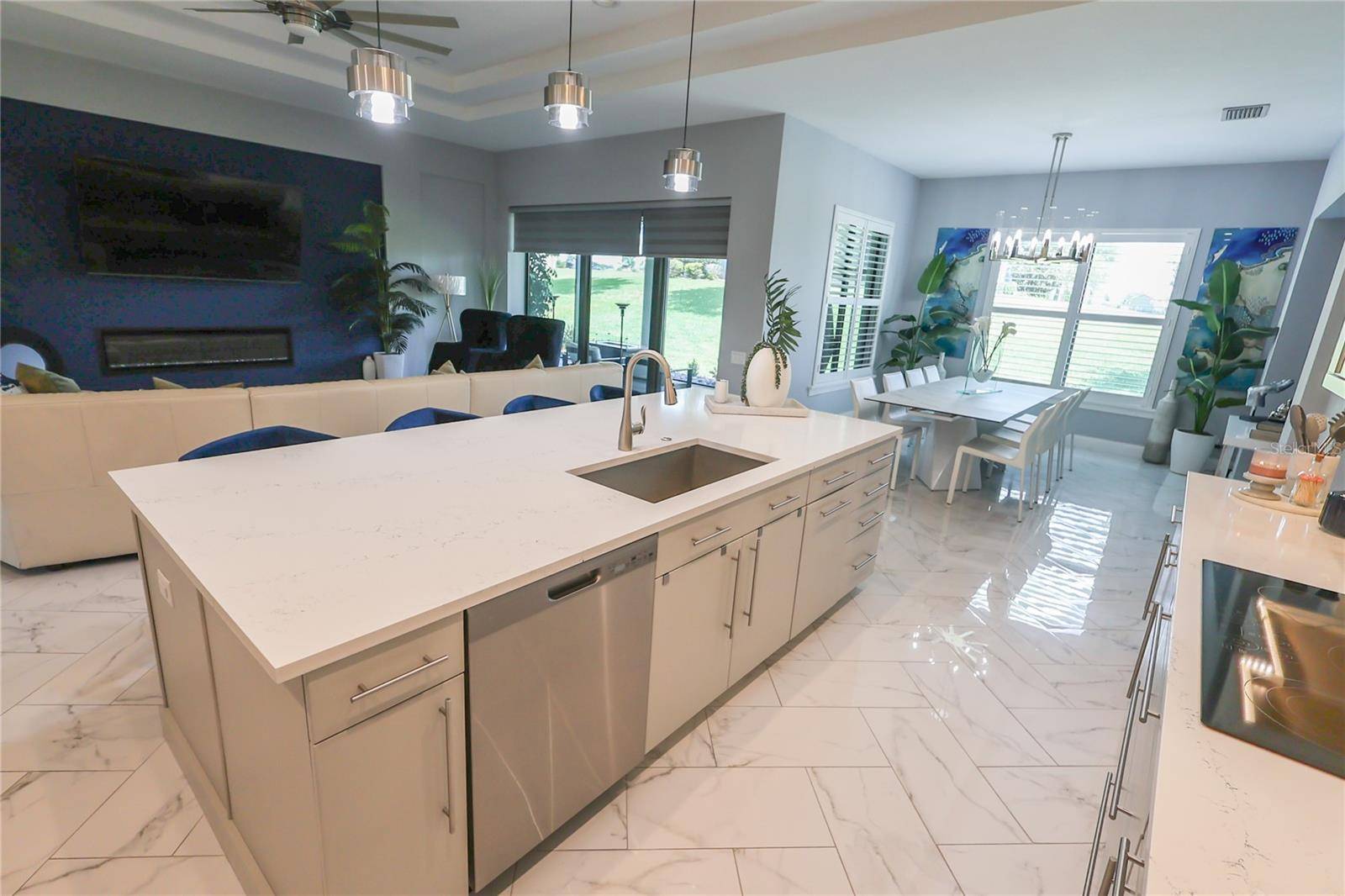 492 ADAMS VIEW LN, Auburndale, FL 33823
