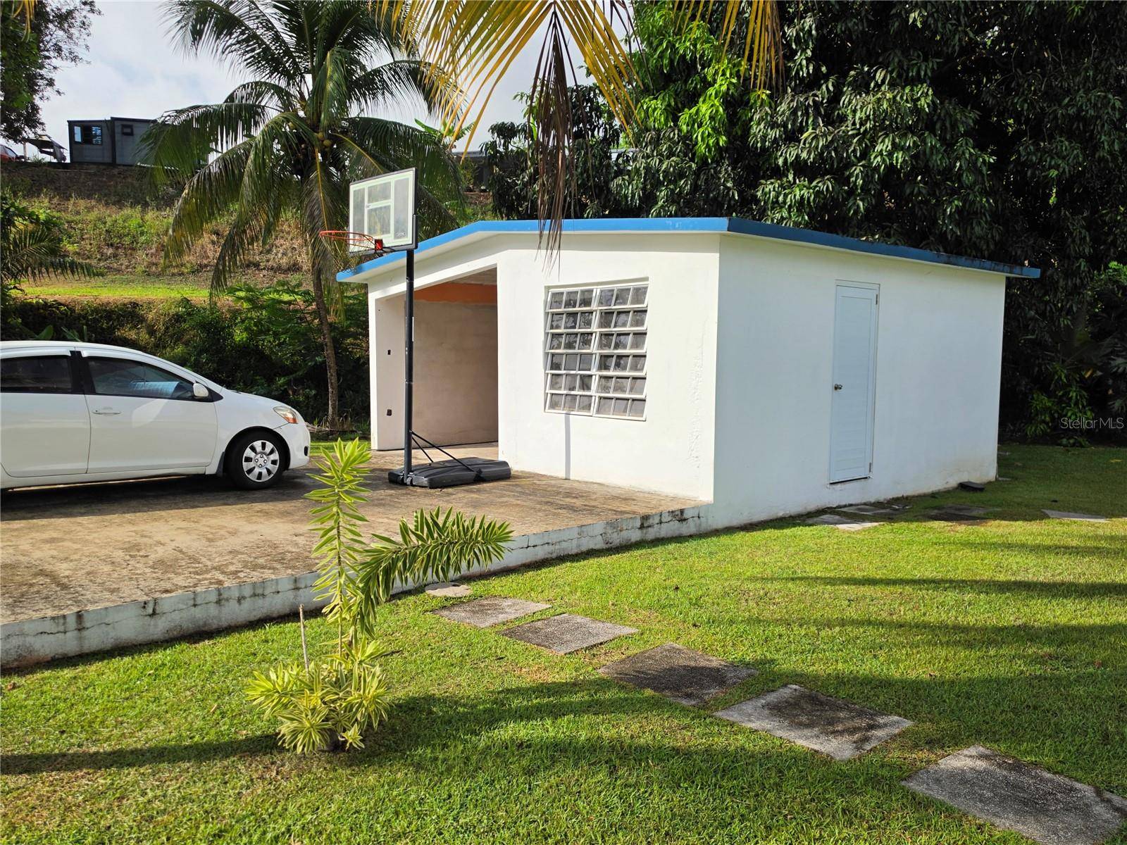 26 REY FERNANDO, Rio Grande, PR 00745