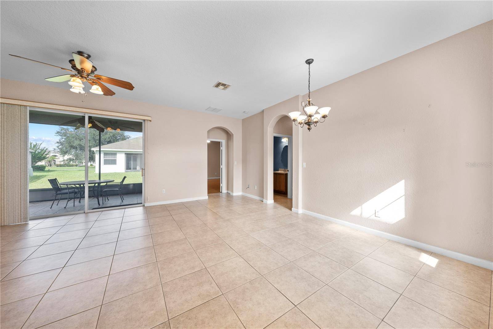 2975 WHITE CEDAR CIR, Kissimmee, FL 34741