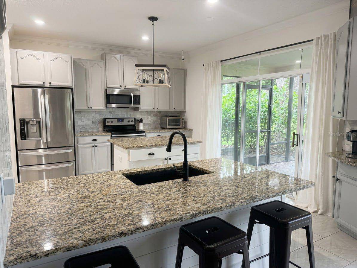 389 LAKEPARK TRL, Oviedo, FL 32765
